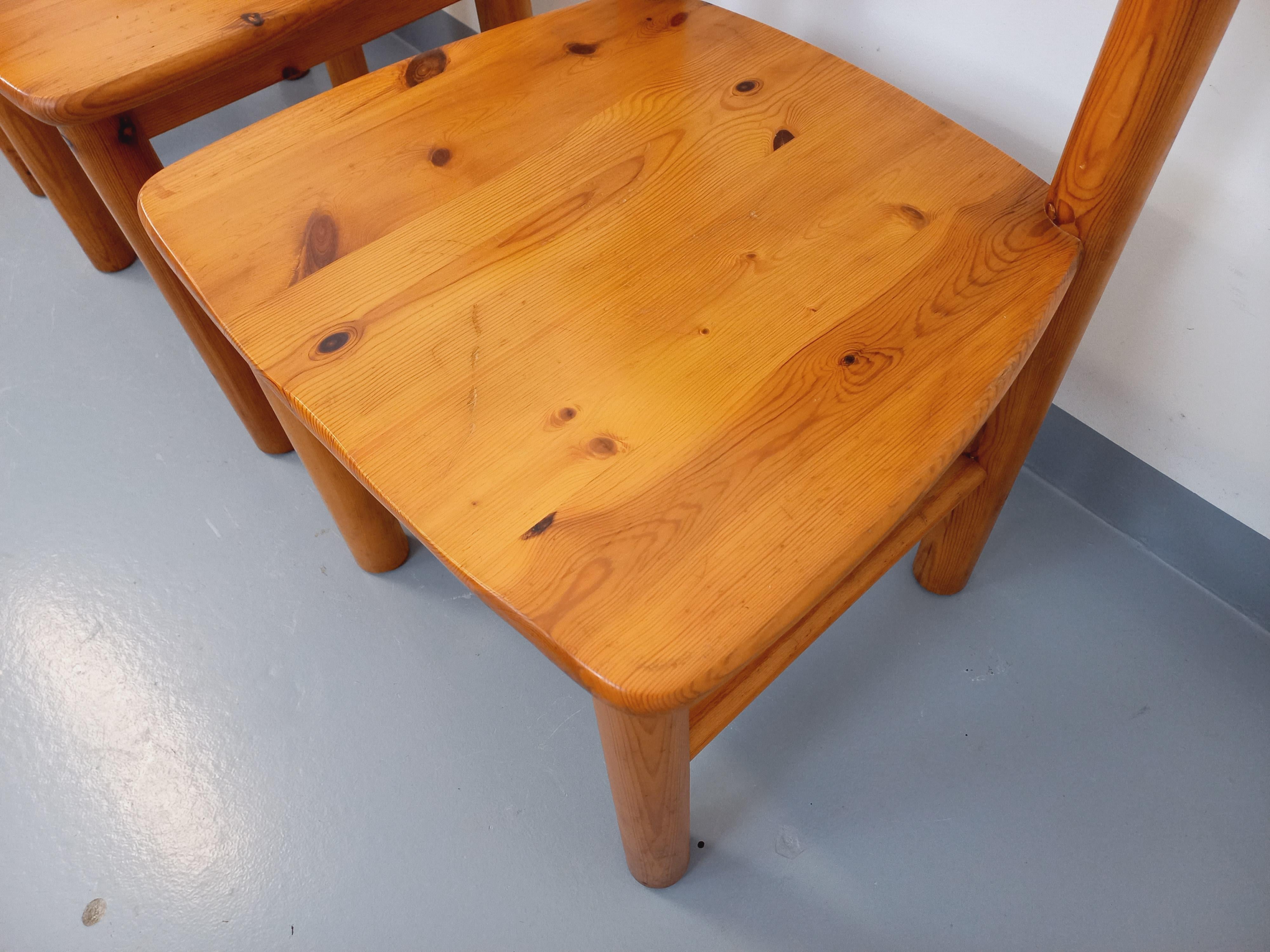 Suite de 4 chaises scandinaves vintage Rainer Daumiller en pin des années 70 im Angebot 11