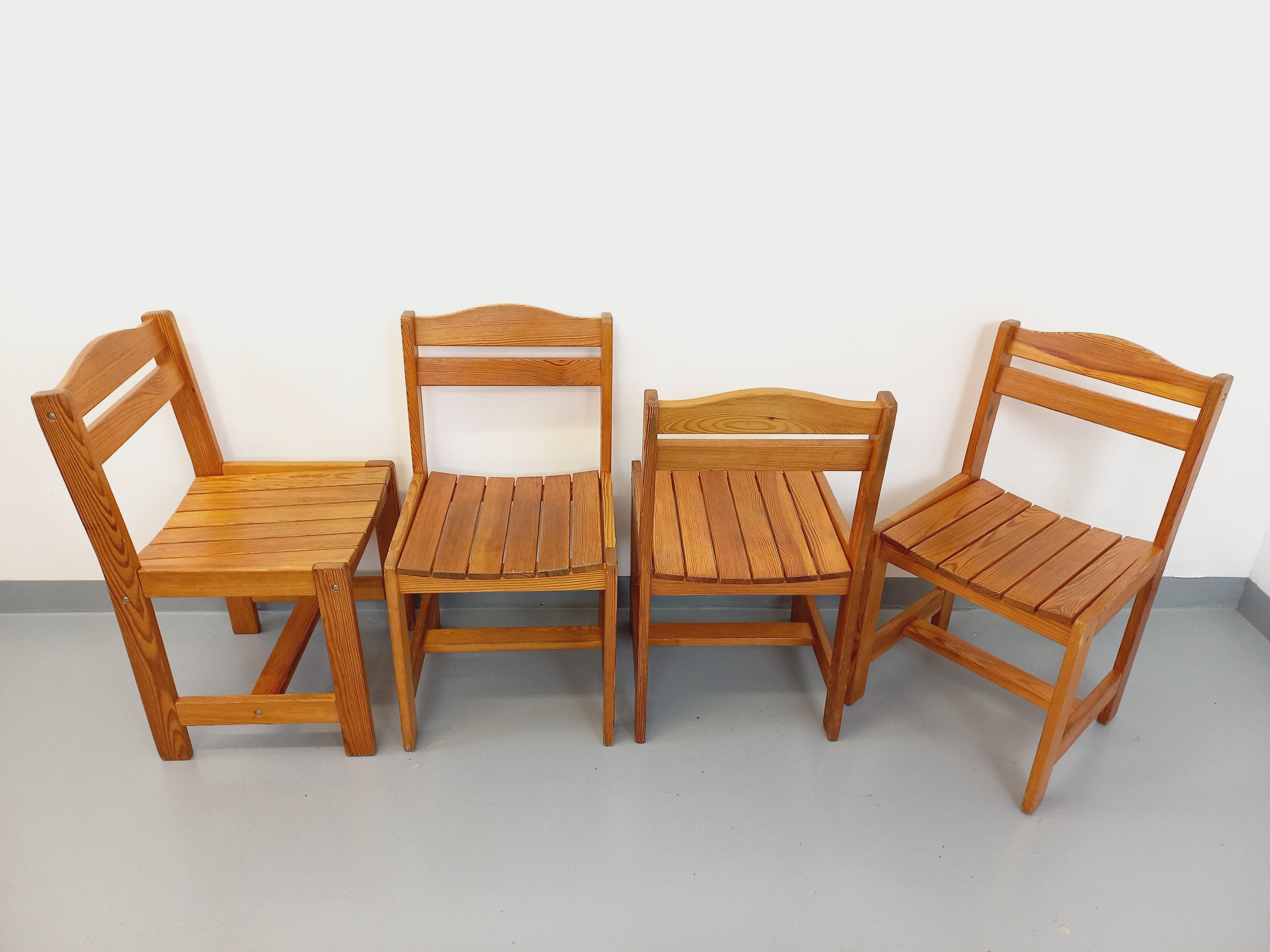 Suite von 4 Liegestühlen im Vintage-Stil aus den 70er Jahren (Französisch) im Angebot