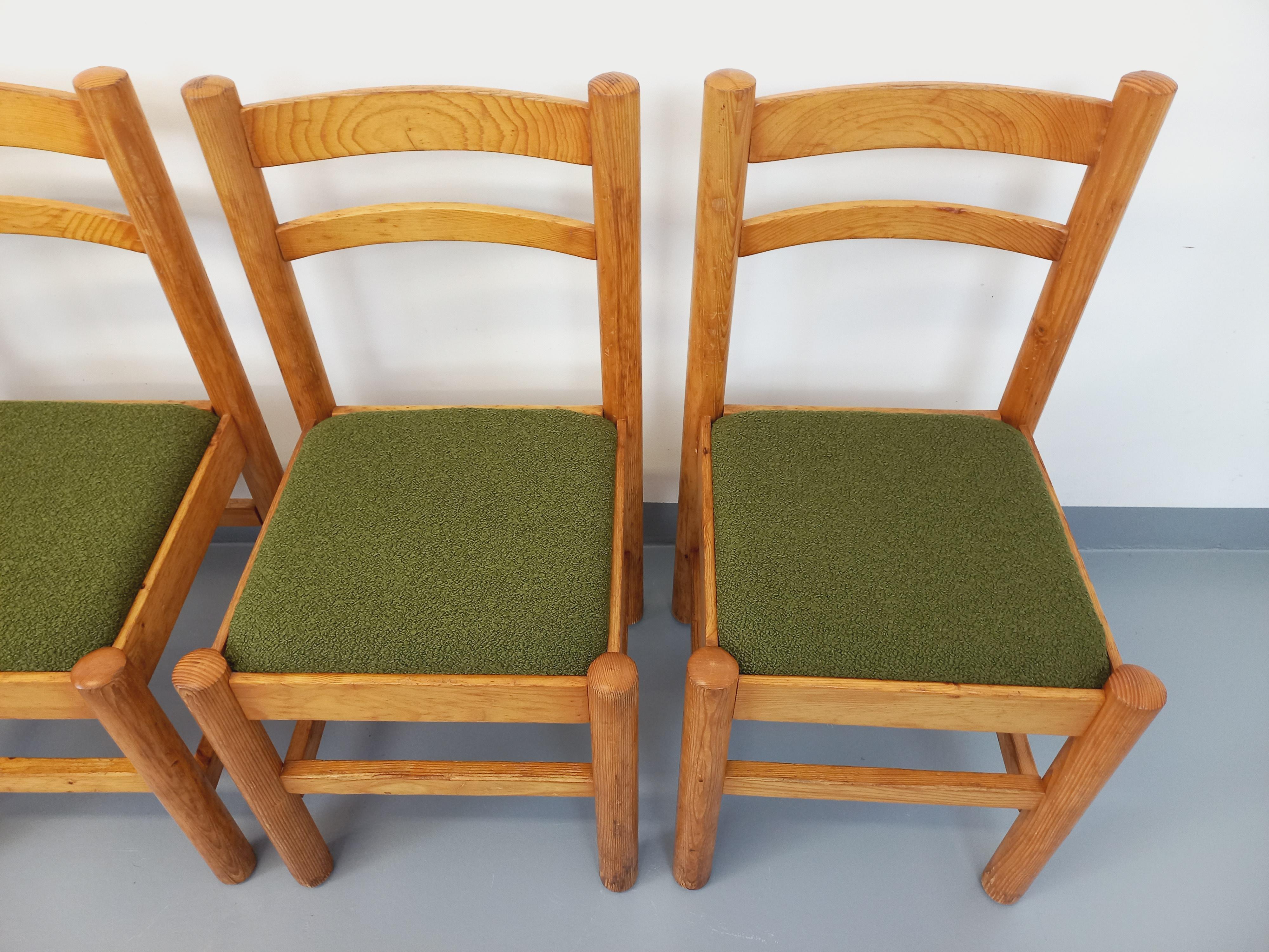 Suite di 4 sedie a sdraio vintage in spillo e tessuto bouclette vert kaki degli anni '70 in vendita 9