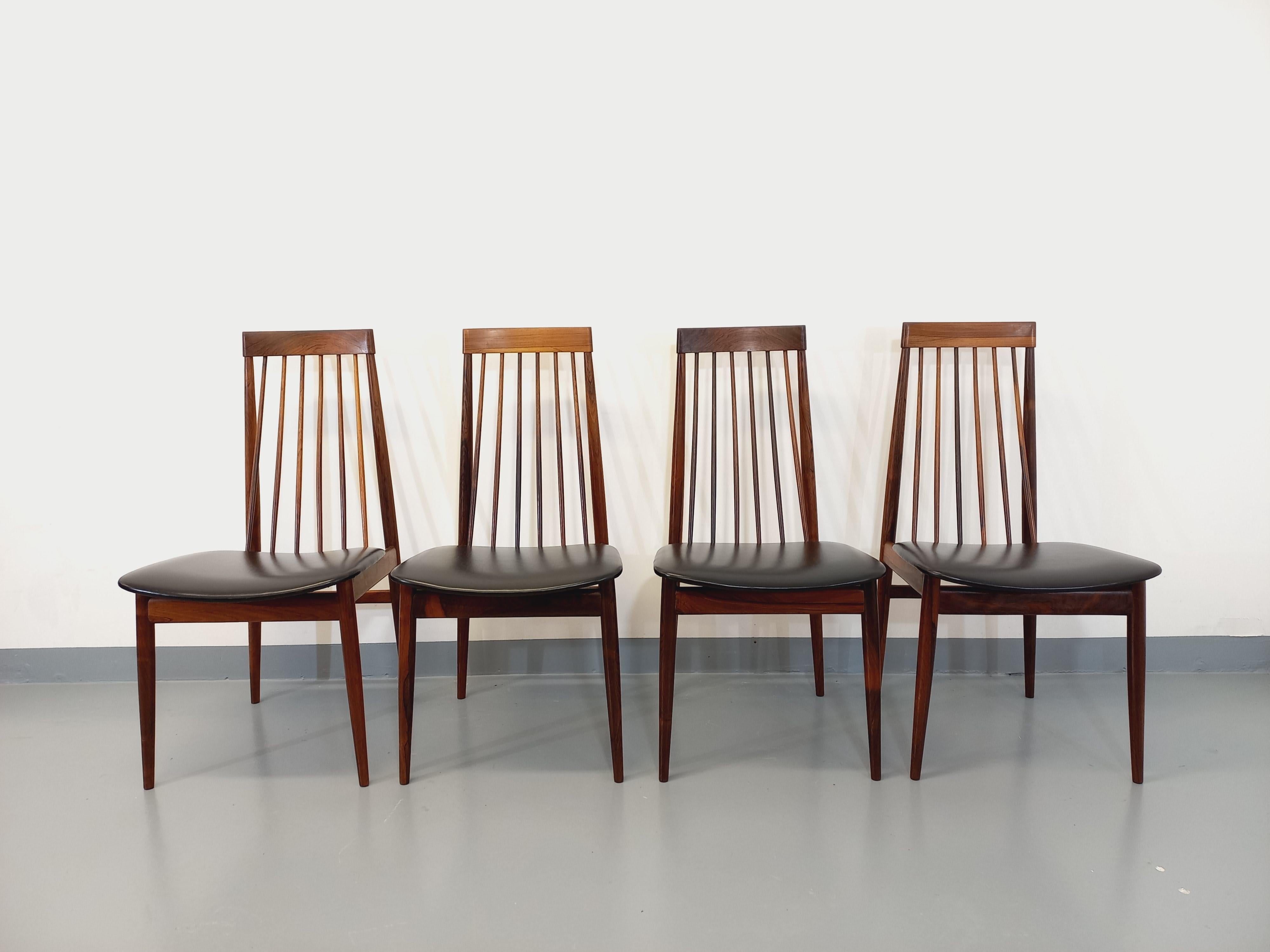 Scandinavo moderno Suite di 4 sedie a sdraio stile vintage scandinavo palissandre Ernst Martin Dettinger in vendita