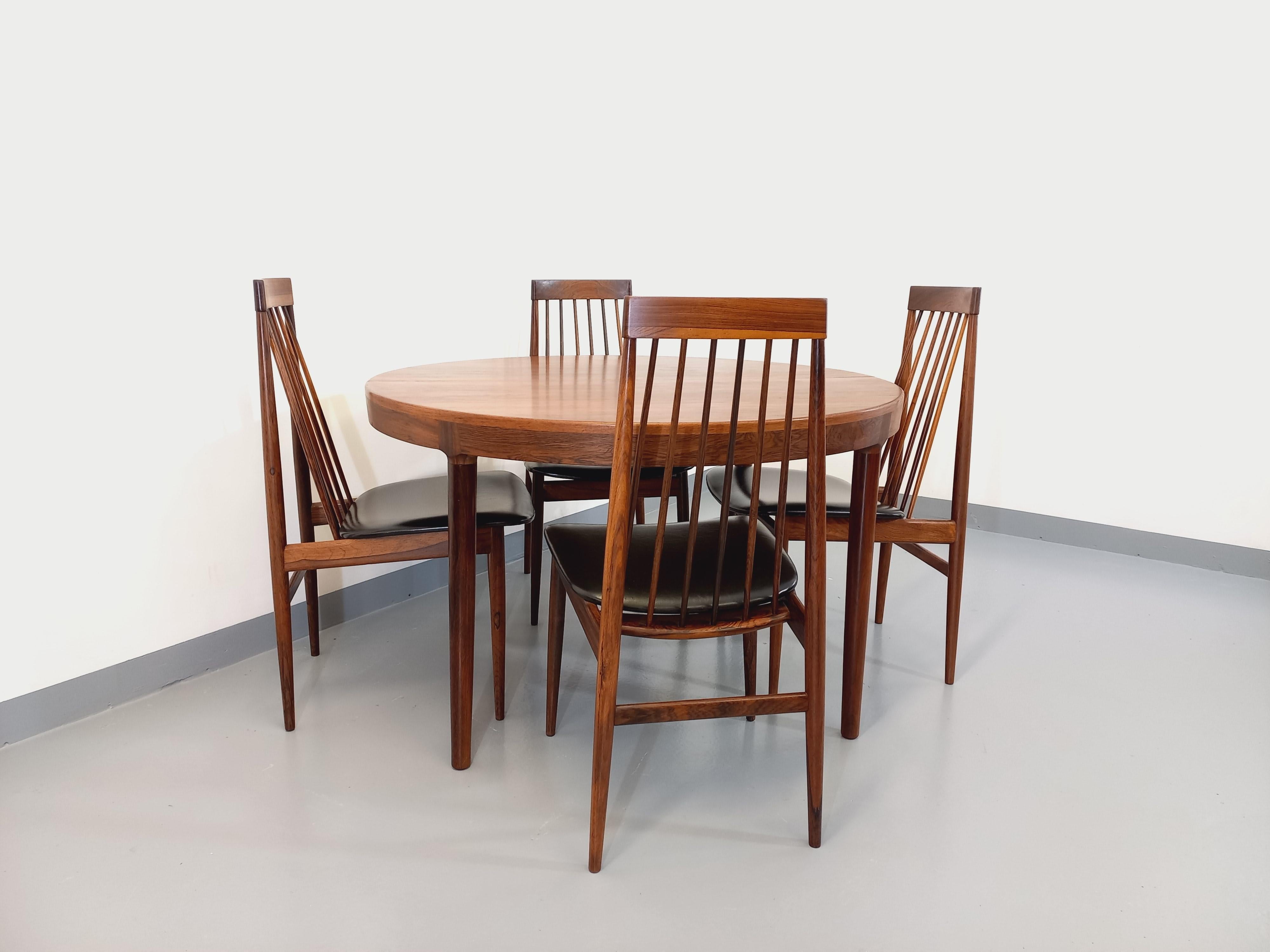 Palissandro Suite di 4 sedie a sdraio stile vintage scandinavo palissandre Ernst Martin Dettinger in vendita