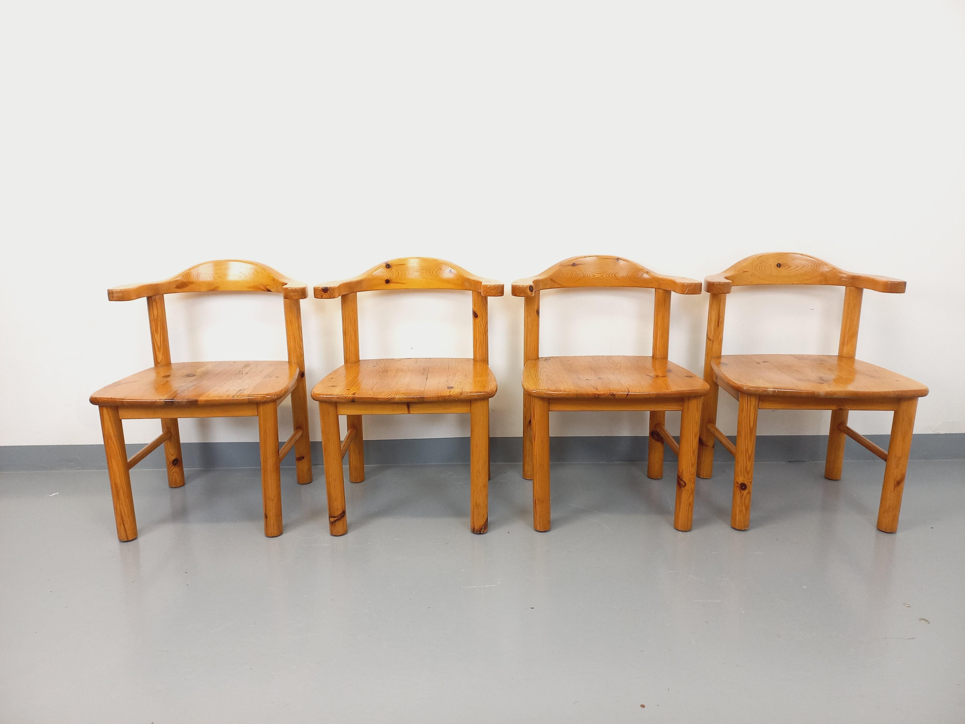 Suite de 4 fauteuils style Rainer Daumiller en pin des années 60 70 en venta 4