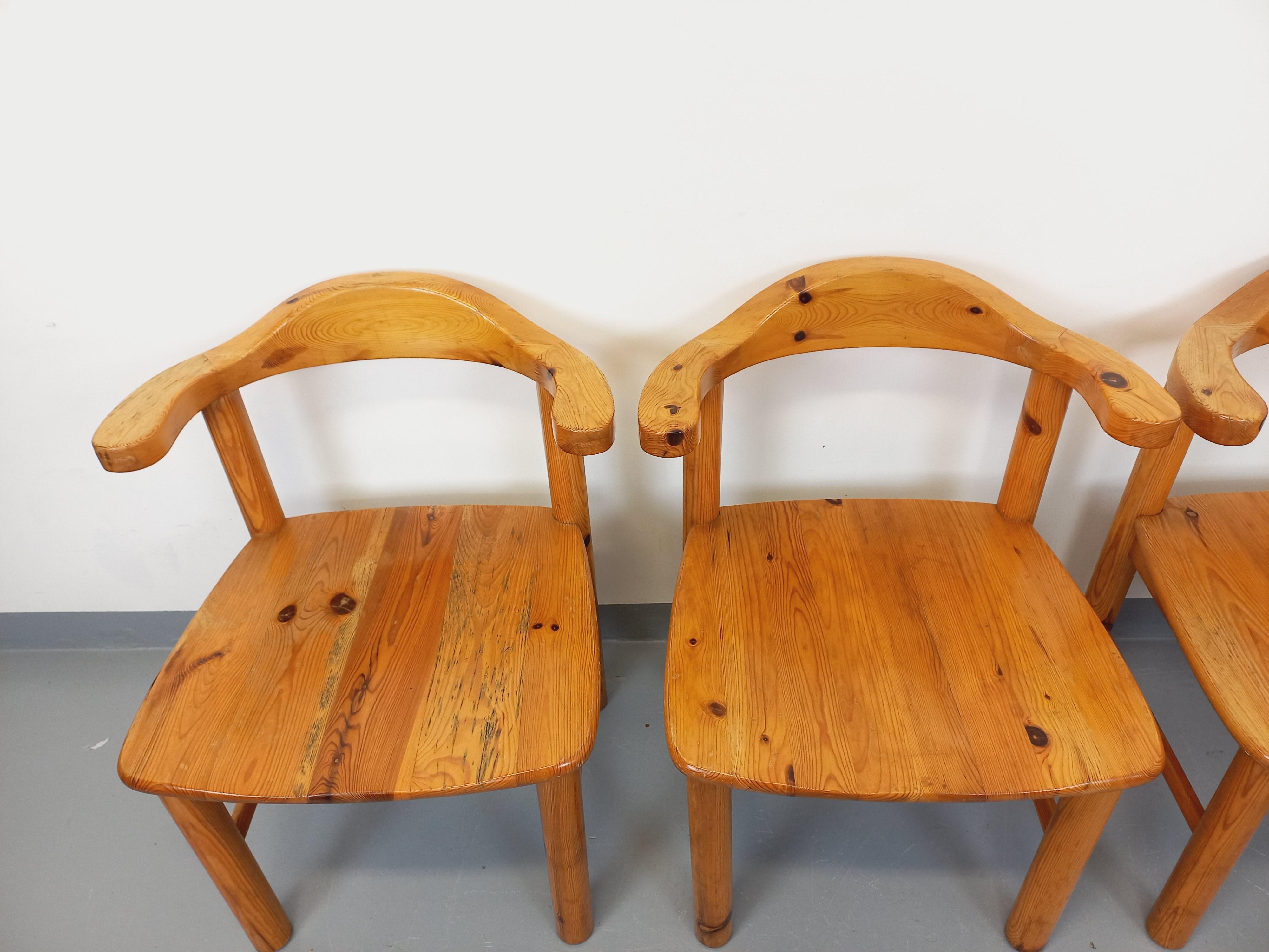 Suite de 4 fauteuils style Rainer Daumiller en pin des années 60 70 Moderno de mediados de siglo en venta