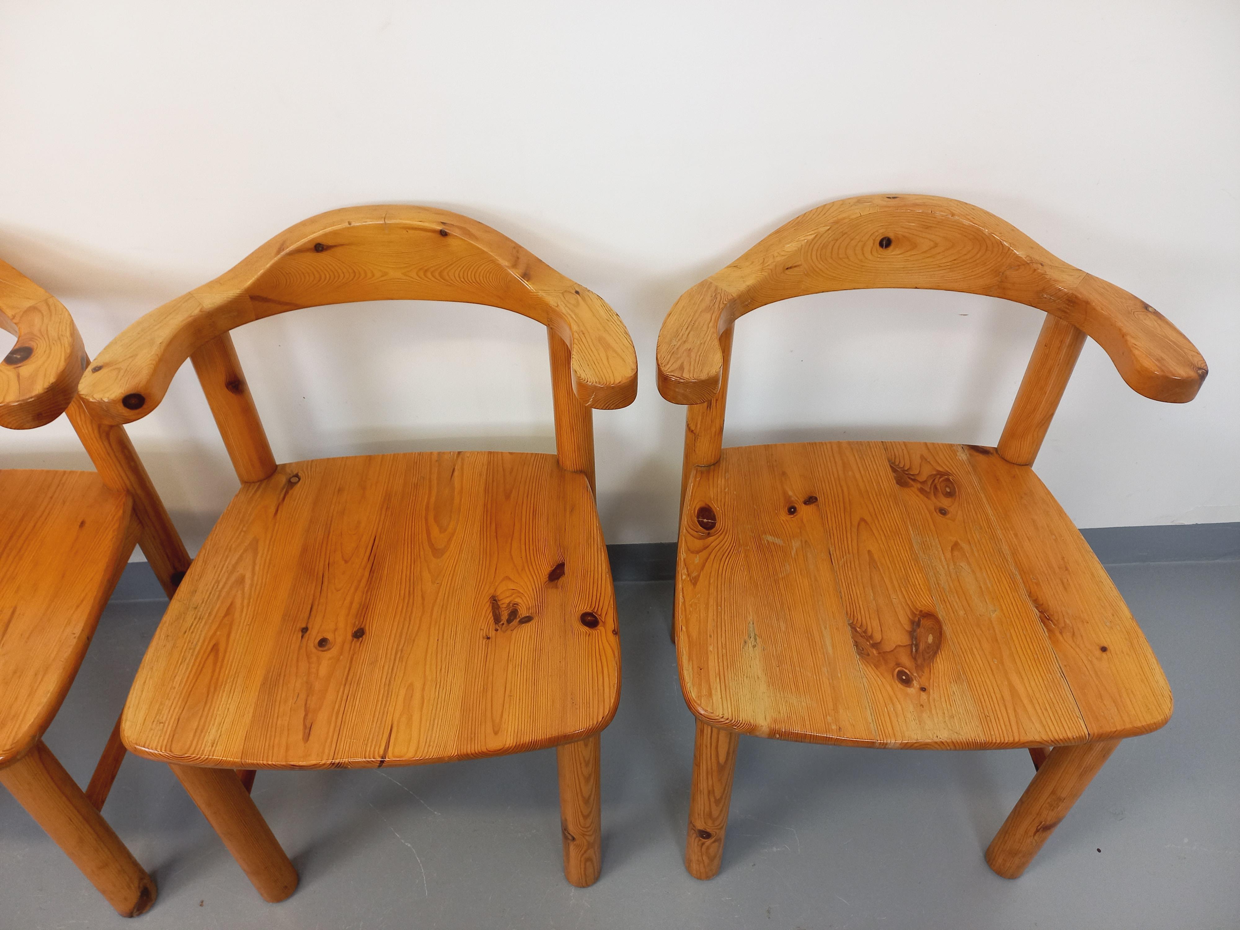 Suite de 4 fauteuils style Rainer Daumiller en pin des années 60 70 Francés en venta