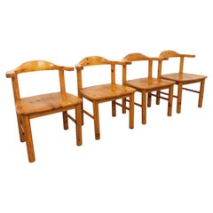Suite de 4 fauteuils style Rainer Daumiller en pin des années 60 70