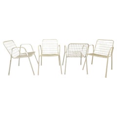 Suite de 4 fauteuils vintage Rio de marque Emu en métal blanc des années 60