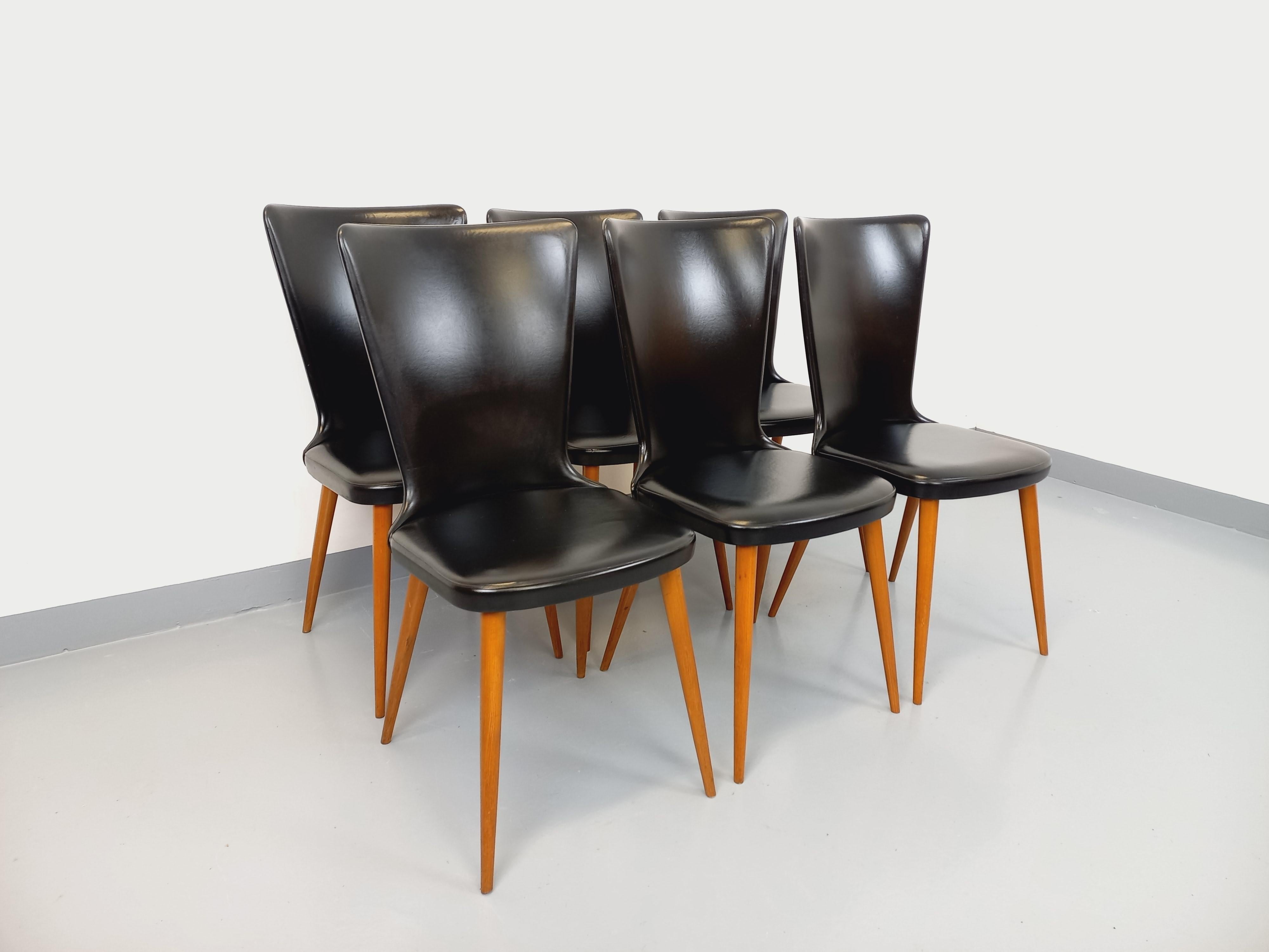 Mid-Century moderno Suite di 6 sedie Baumann Essor vintage in bois de hêtre e skai degli anni '60 in vendita