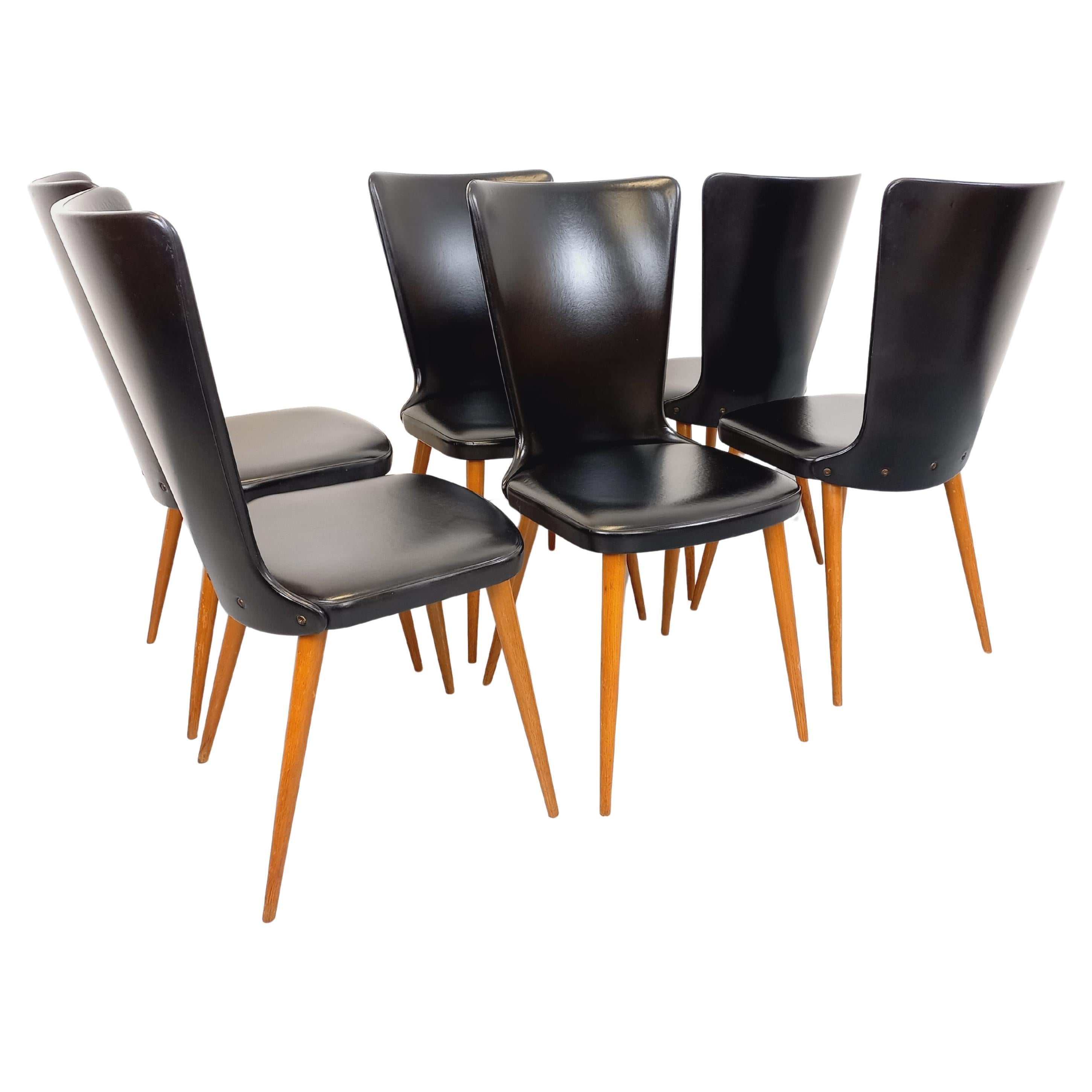 Suite de 6 chaises Boi vintage en bois de hêtre et skai des années 60