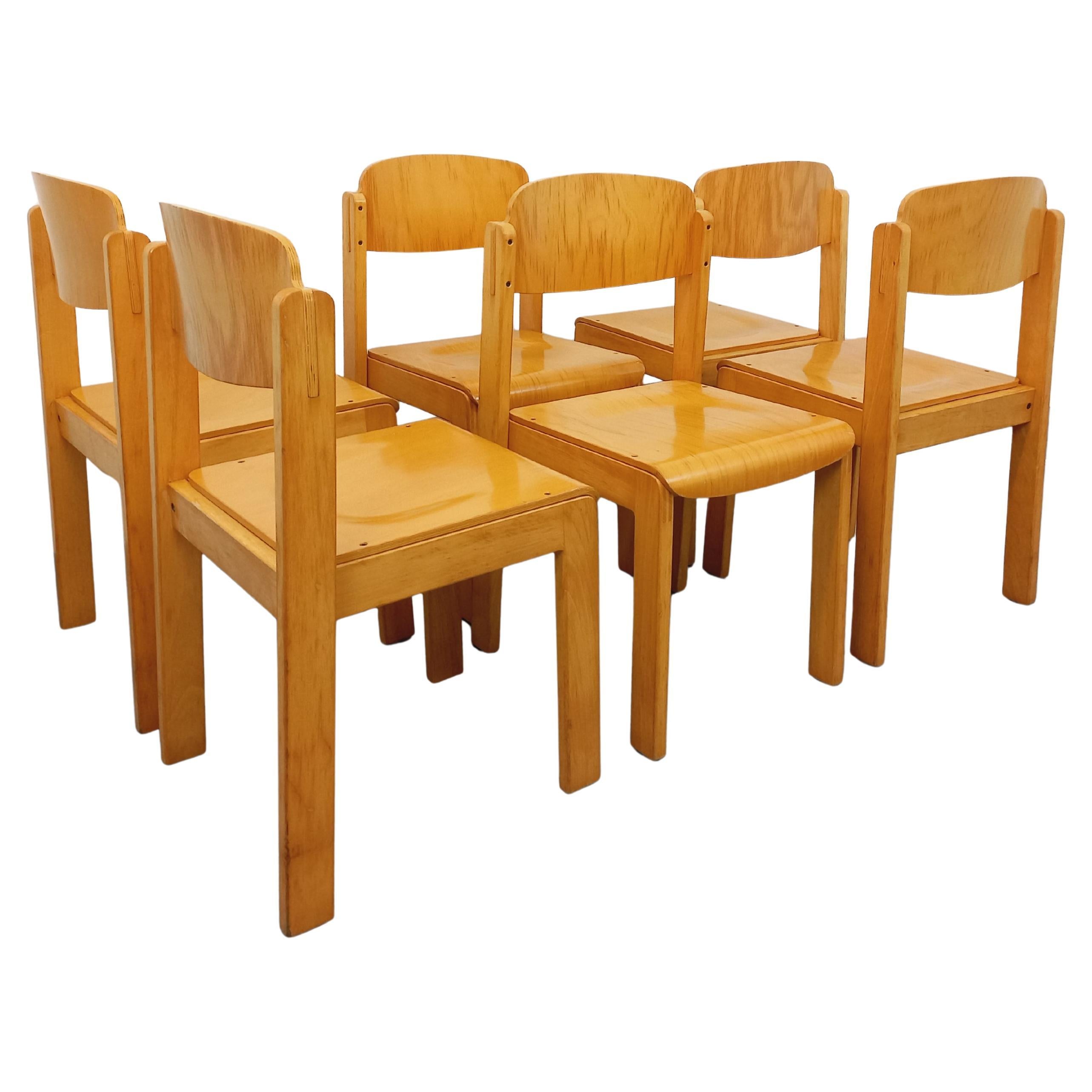Suite de 6 chaises minimalistes vintage en bois de hêtre des années 70 80