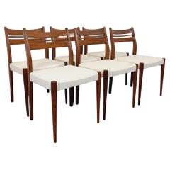 Suite de 6 chaises scandinaves vintage en teck et tissu bouclette des années 60