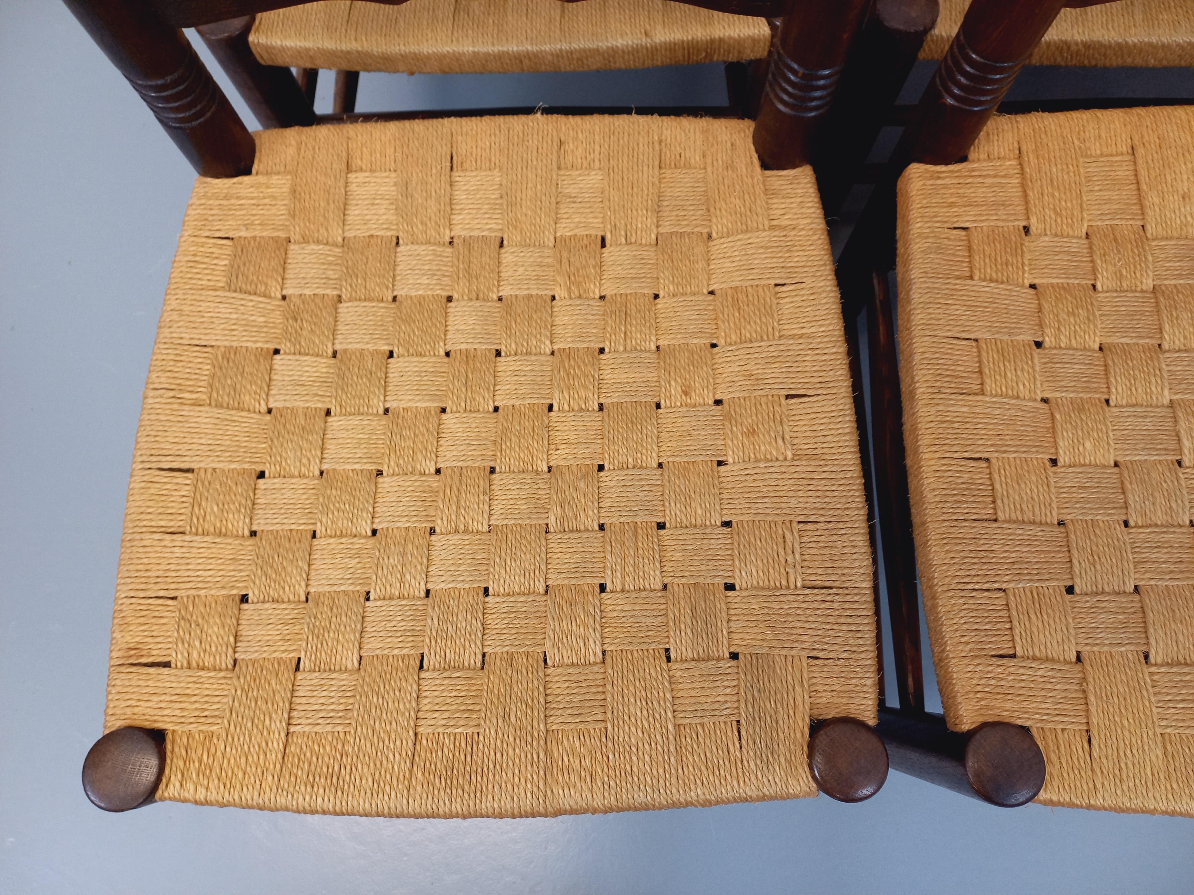 Suite de 6 chaises vintage Arts & Craft style Antonio Calligaris en chêne im Angebot 12