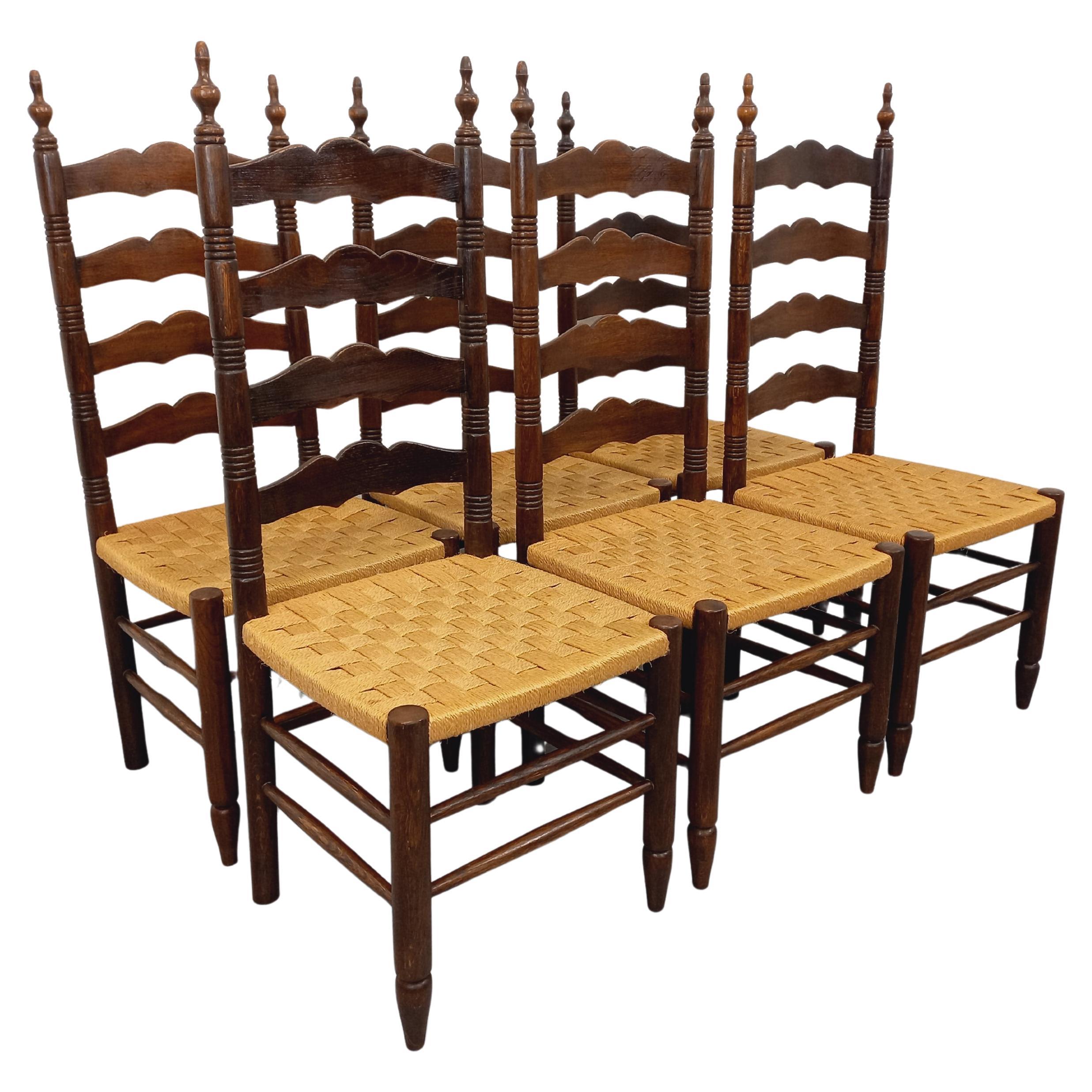 Suite de 6 chaises vintage Arts & Craft style Antonio Calligaris en chêne