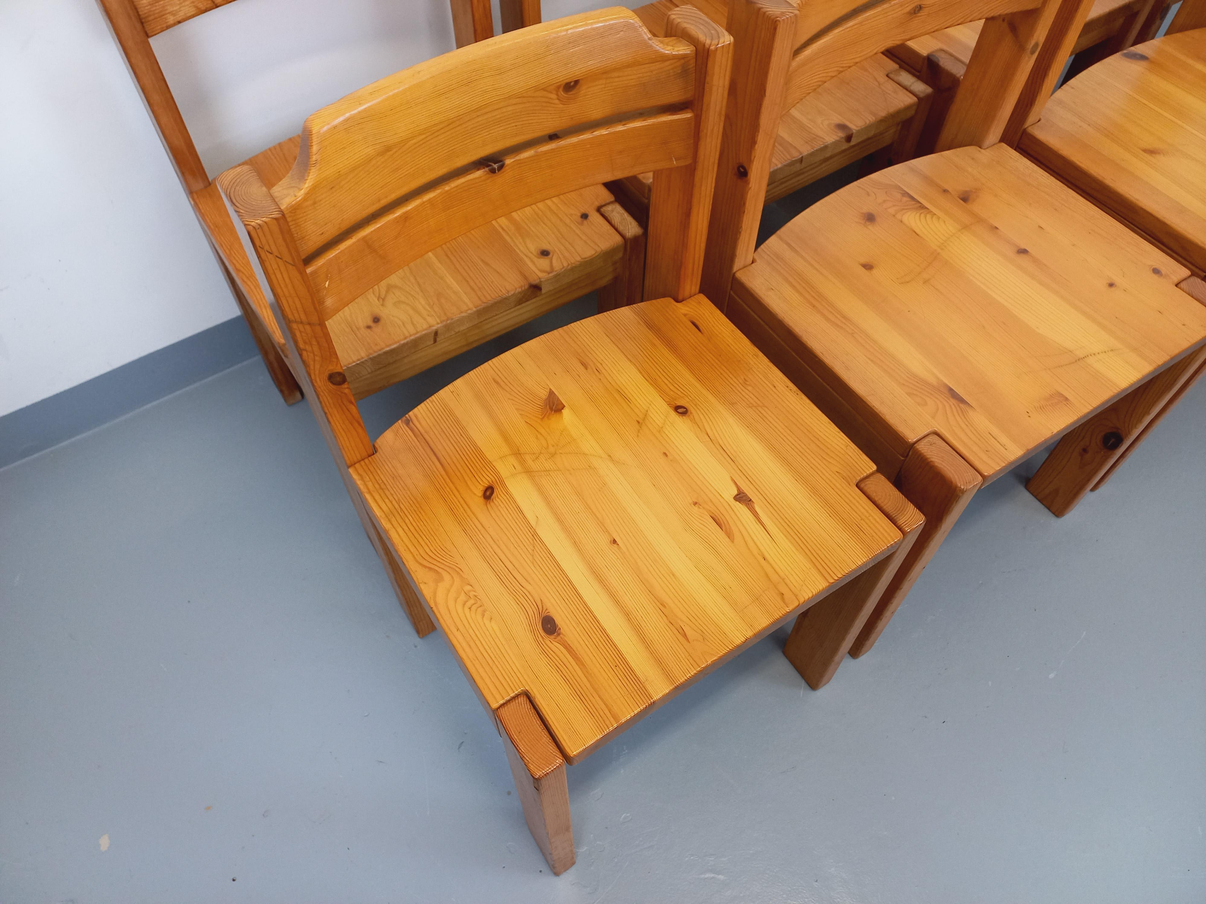 Suite de 8 chaises scandinaves vintage Ilmari Tapiovaara pour Asko en pin en venta 7
