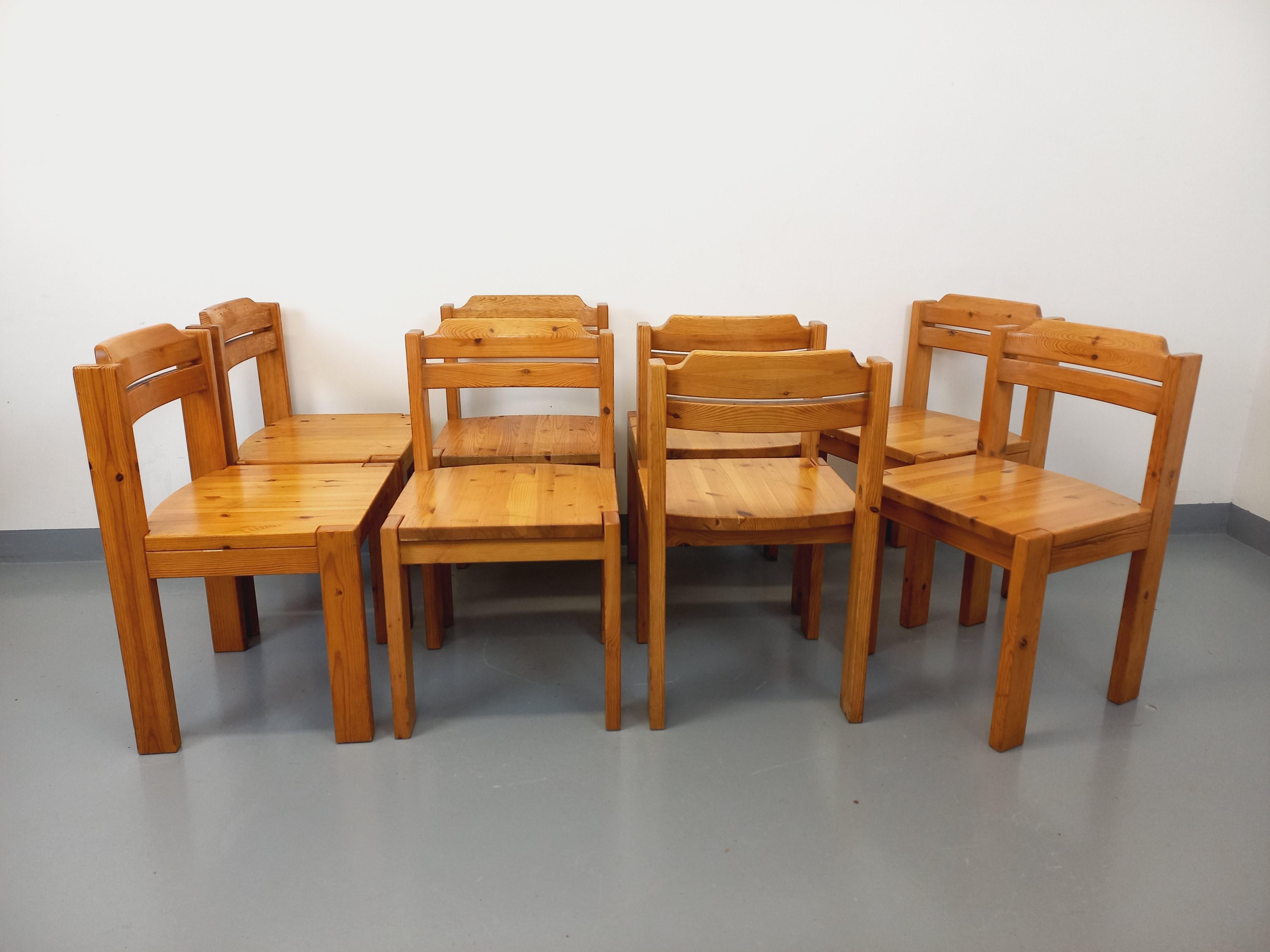 Suite de 8 chaises scandinaves vintage Ilmari Tapiovaara pour Asko en pin en venta 1