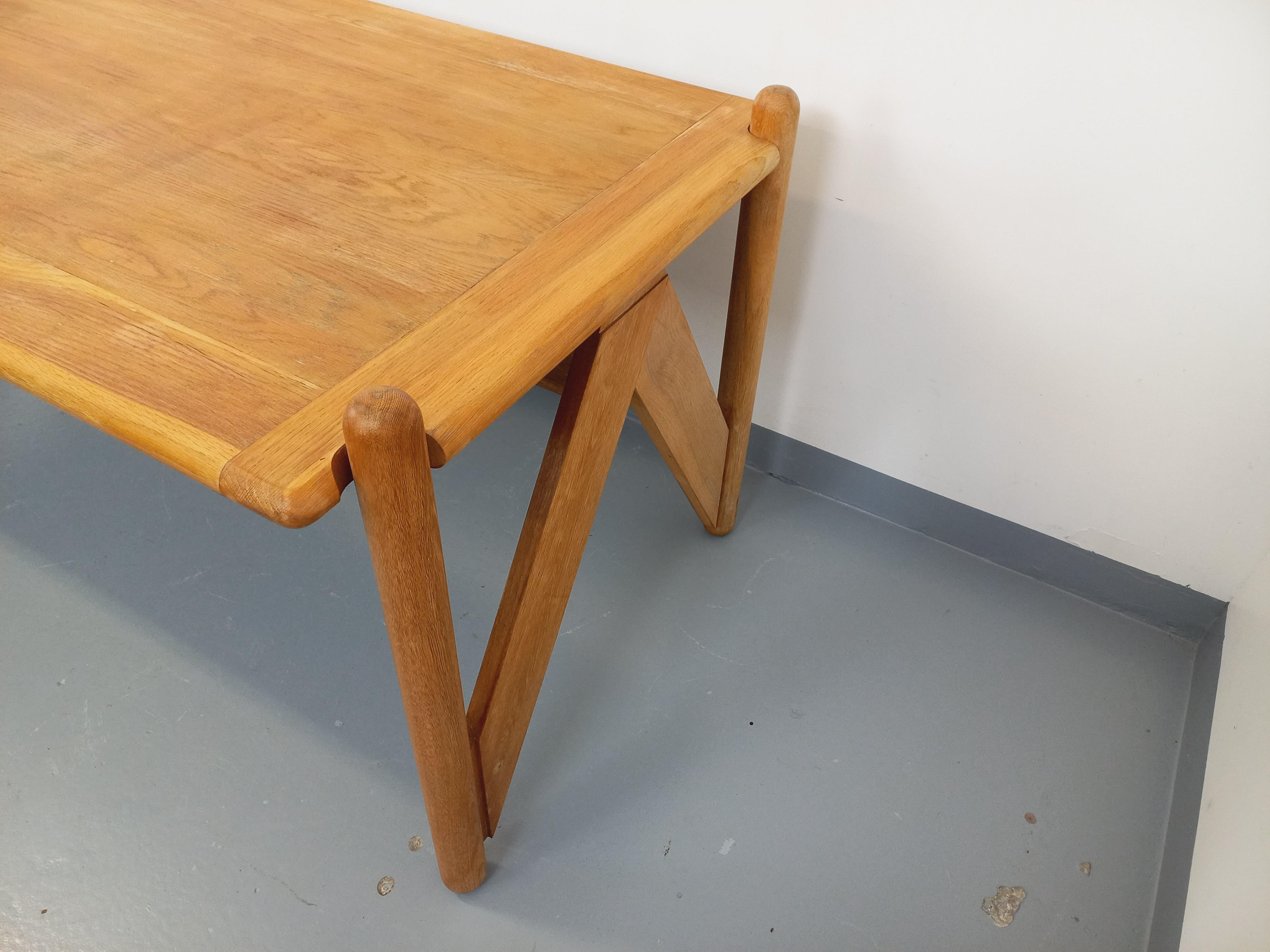 Suite exceptionnelle d'une grande table rectangulaire et de 4 chaises brutaliste im Angebot 6