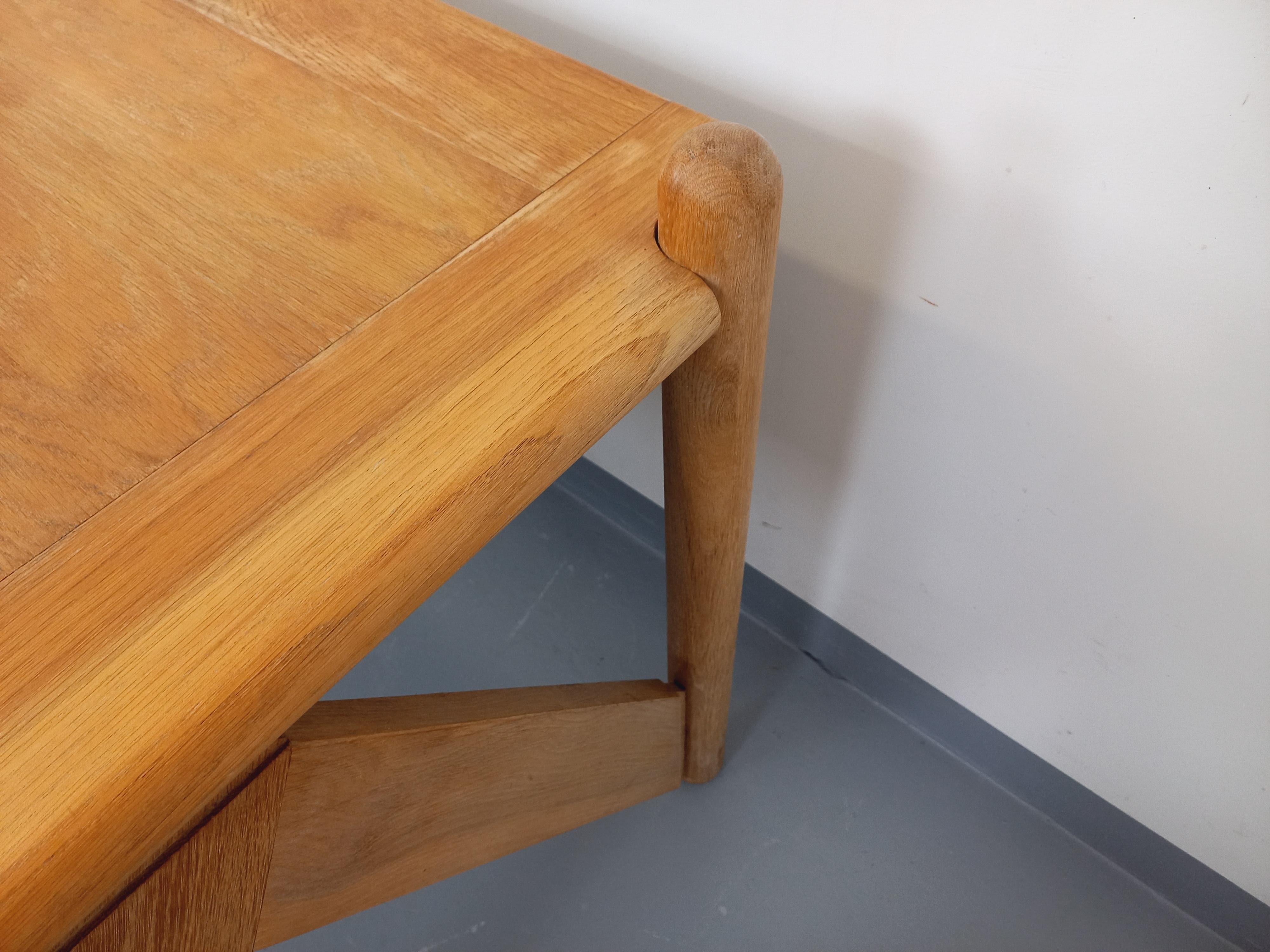 Suite exceptionnelle d'une grande table rectangulaire et de 4 chaises brutaliste im Angebot 12