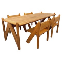 Suite exceptionnelle d'une grande table rectangulaire et de 4 chaises brutaliste