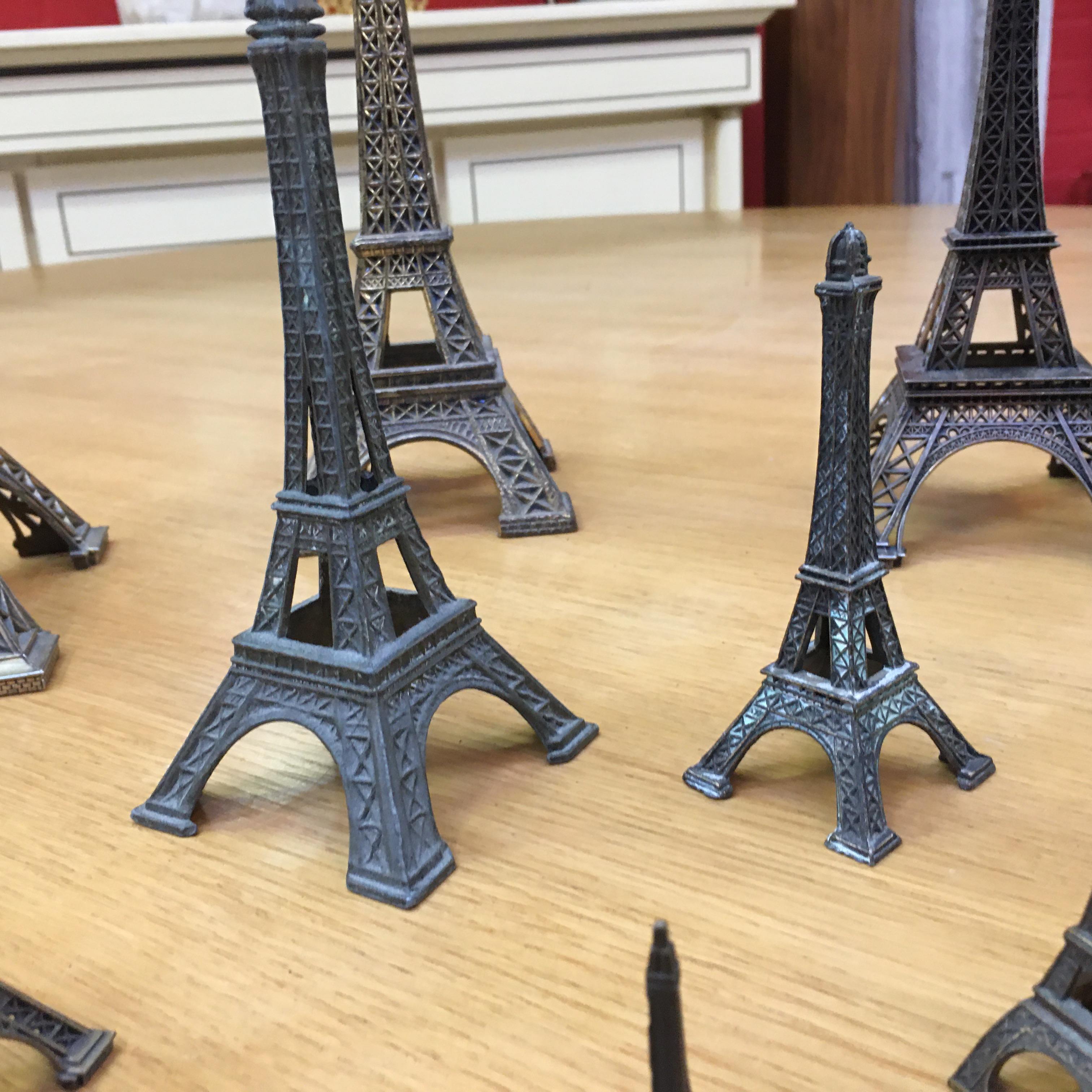French Suite of 9 Vintage Eiffel Tower in Reduced Model, circa 1970-1980 For Sale