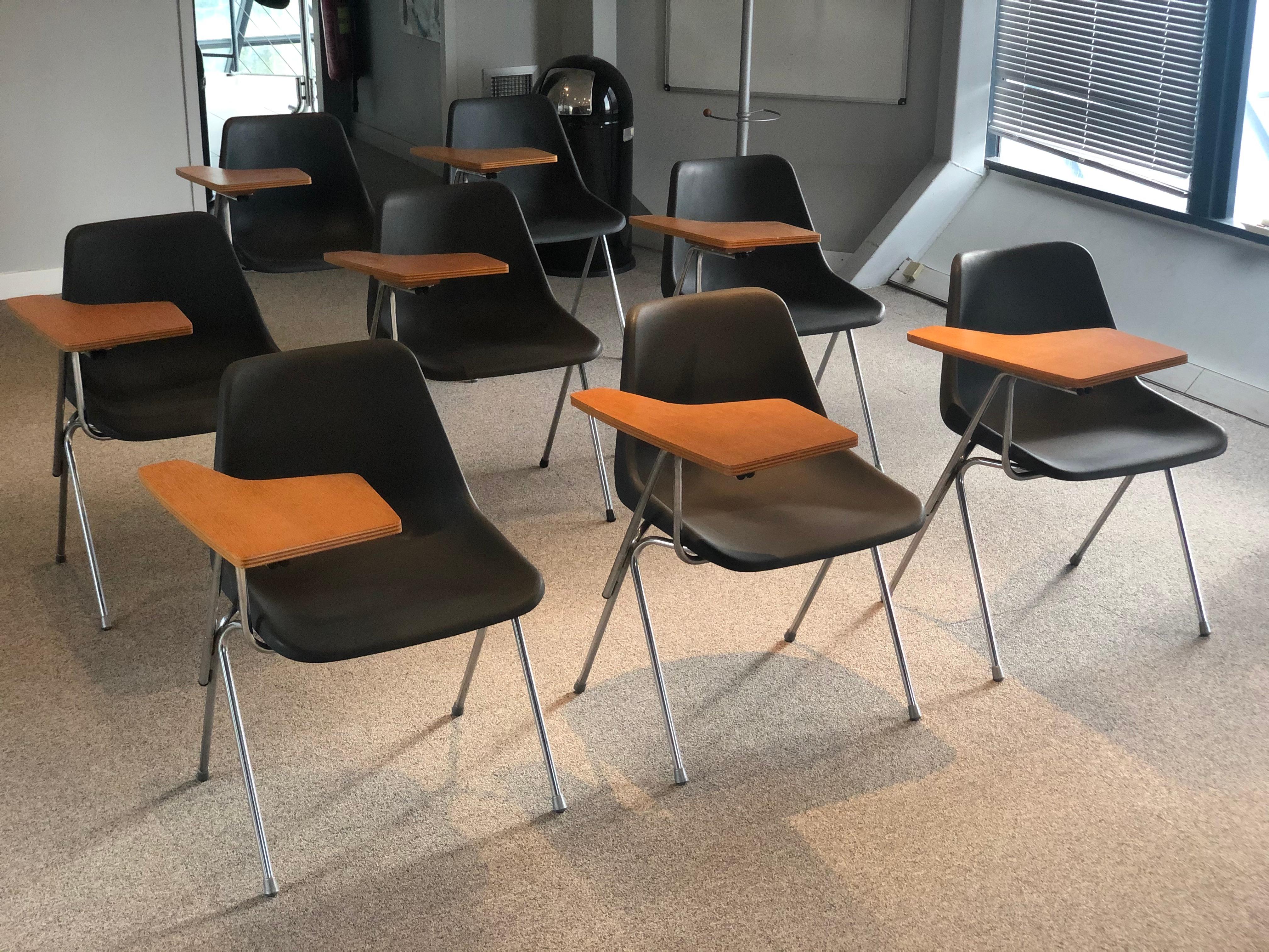 Metal Suite of 20 Stackable Conference Chairs by Robin Day for Hille, 1963
