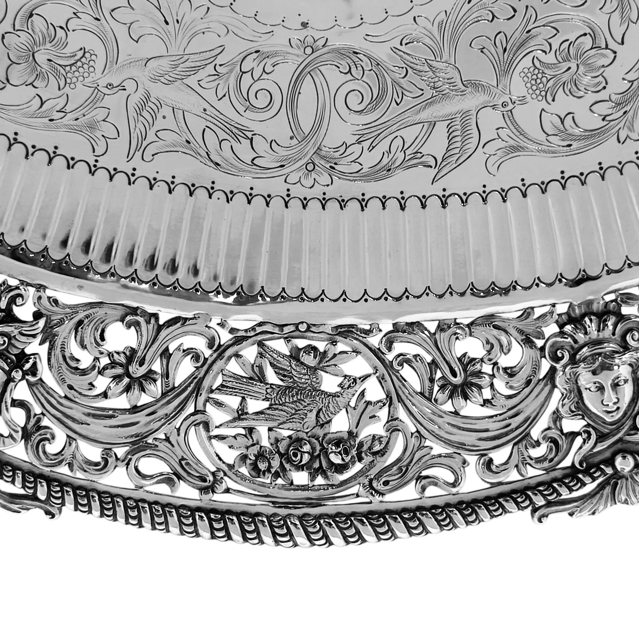 Suite of 3 Antique Silver Comports Centrepieces London 1887 Set Baskets For Sale 5