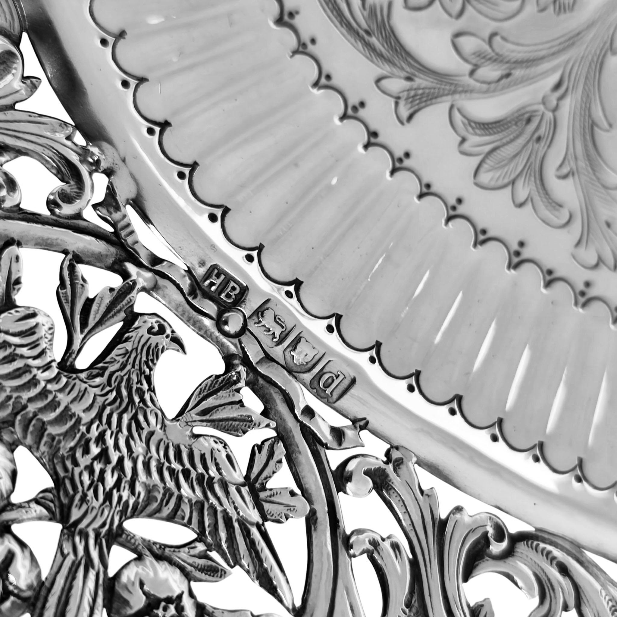 Suite of 3 Antique Silver Comports Centrepieces London 1887 Set Baskets For Sale 11