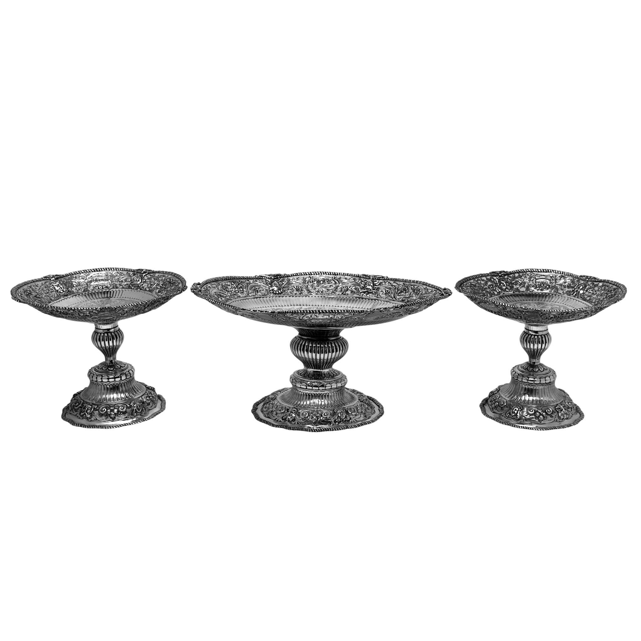 Victorian Suite of 3 Antique Silver Comports Centrepieces London 1887 Set Baskets For Sale