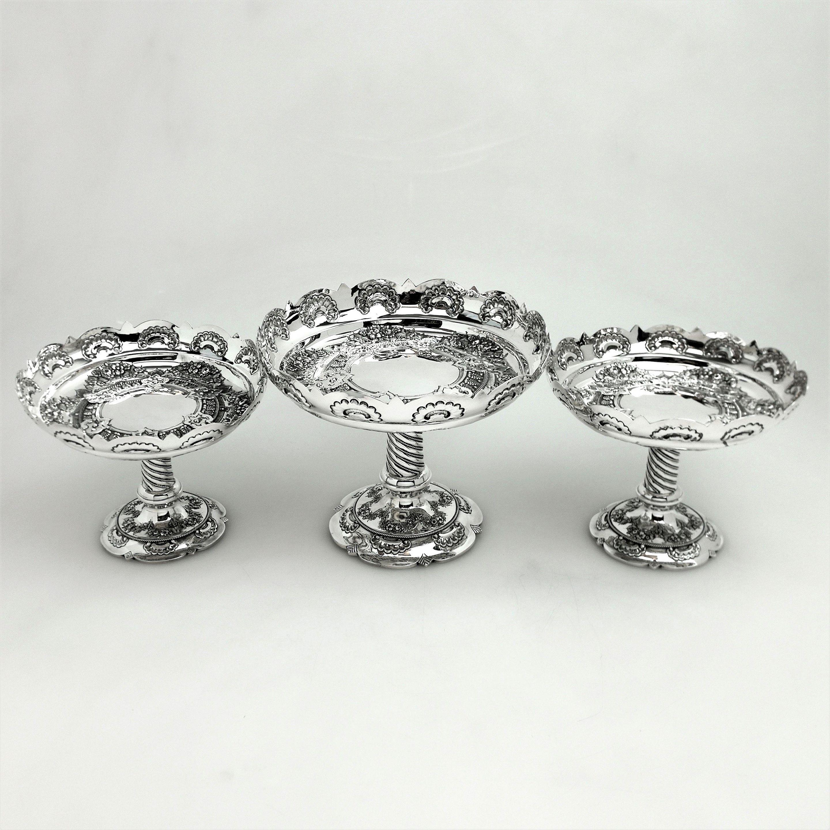 19th Century Suite of 3 Antique Victorian Silver Comports / Dishes 1892 / 93 Centrepiece For Sale