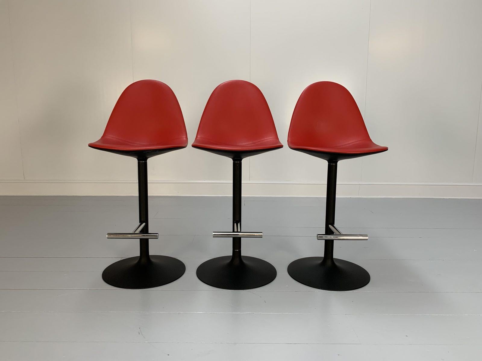 Suite of 3 Cassina “248 Passion” Bar Stools in Red Leather In Good Condition In Barrowford, GB