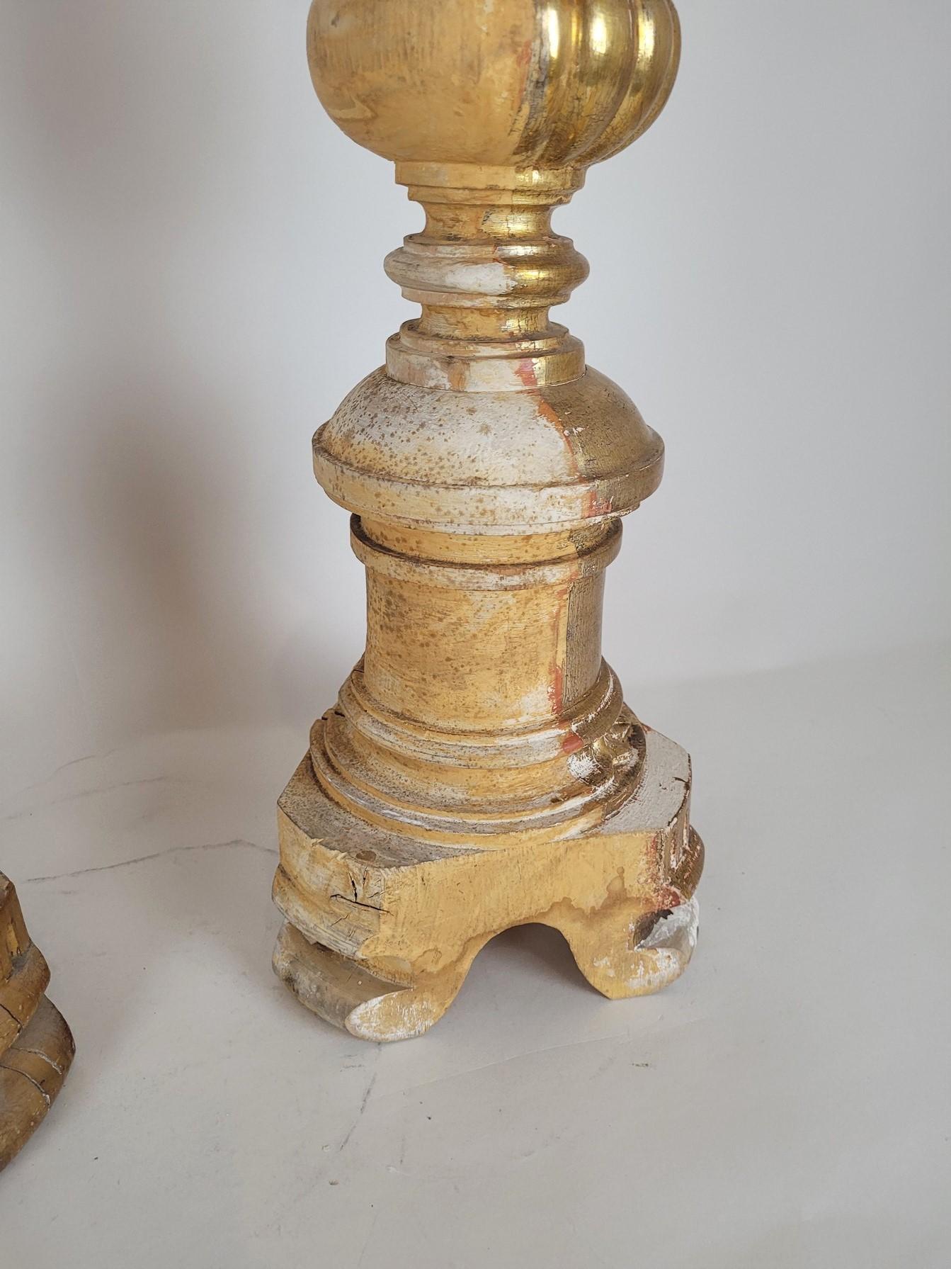 Suite Of 3 Large Candlesticks In Golden Wood, Early 19th Century For Sale 5