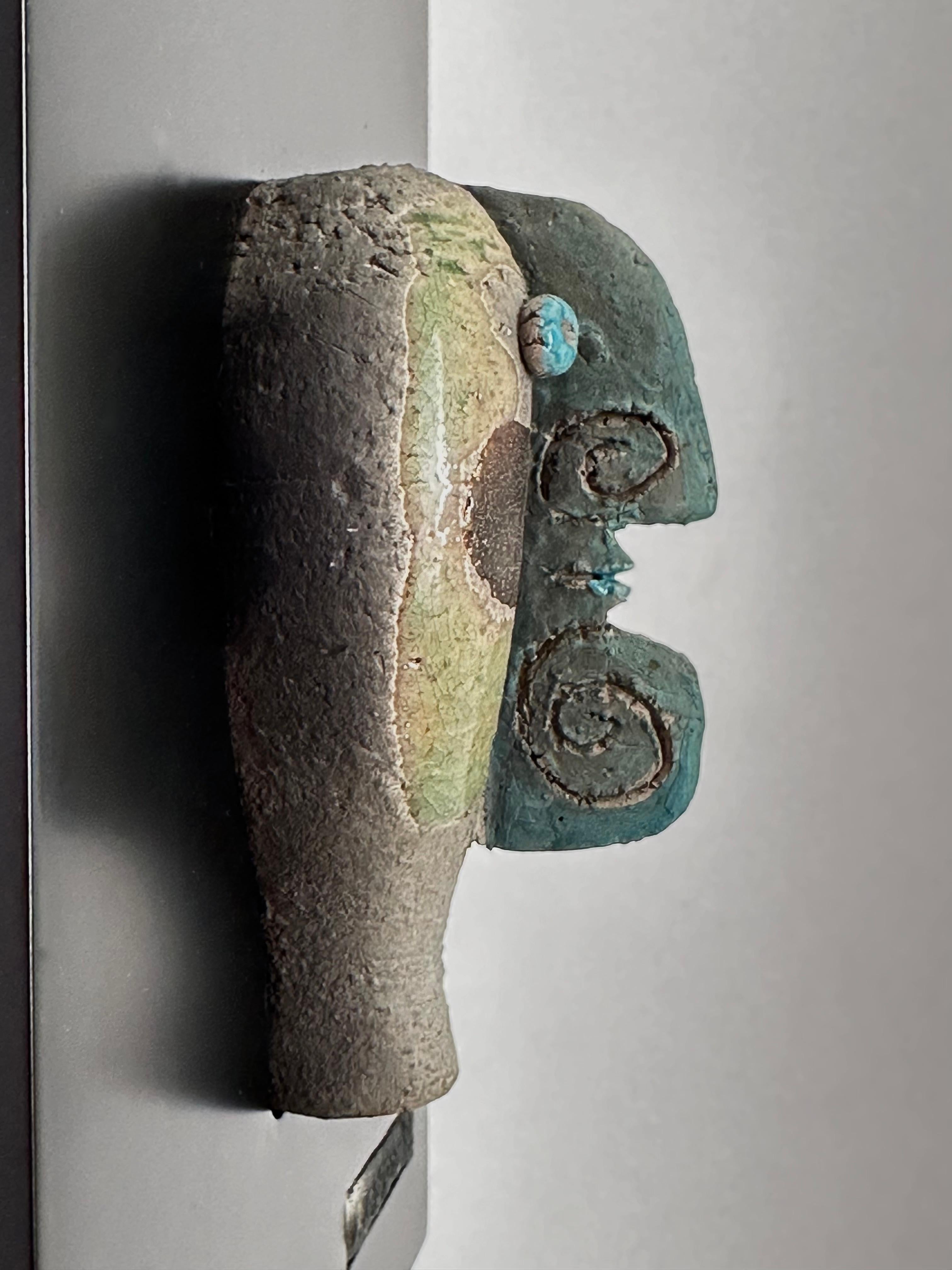 Suite de 3 masques Raku, Roger Capron, Vallauris 1996 en vente 2