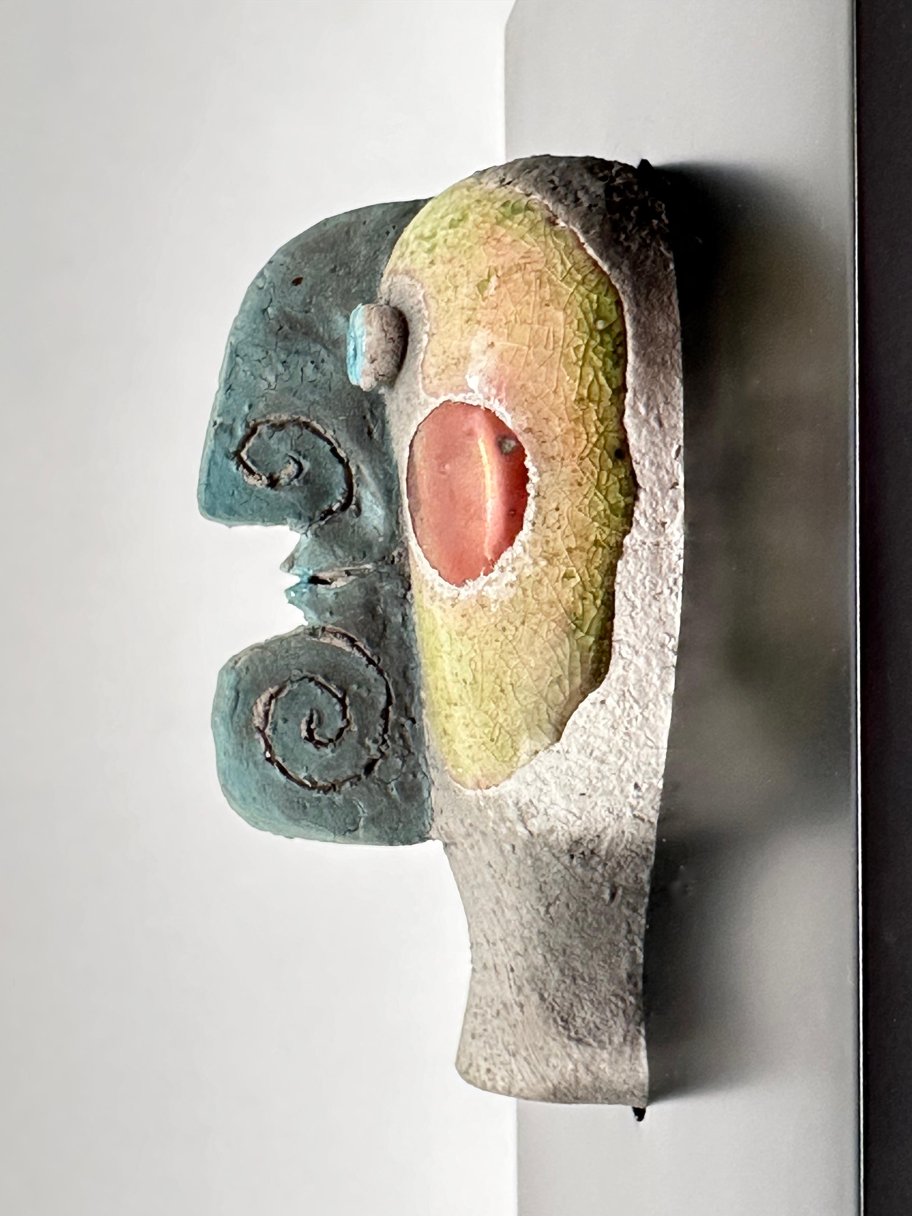 Suite de 3 masques Raku, Roger Capron, Vallauris 1996 en vente 3
