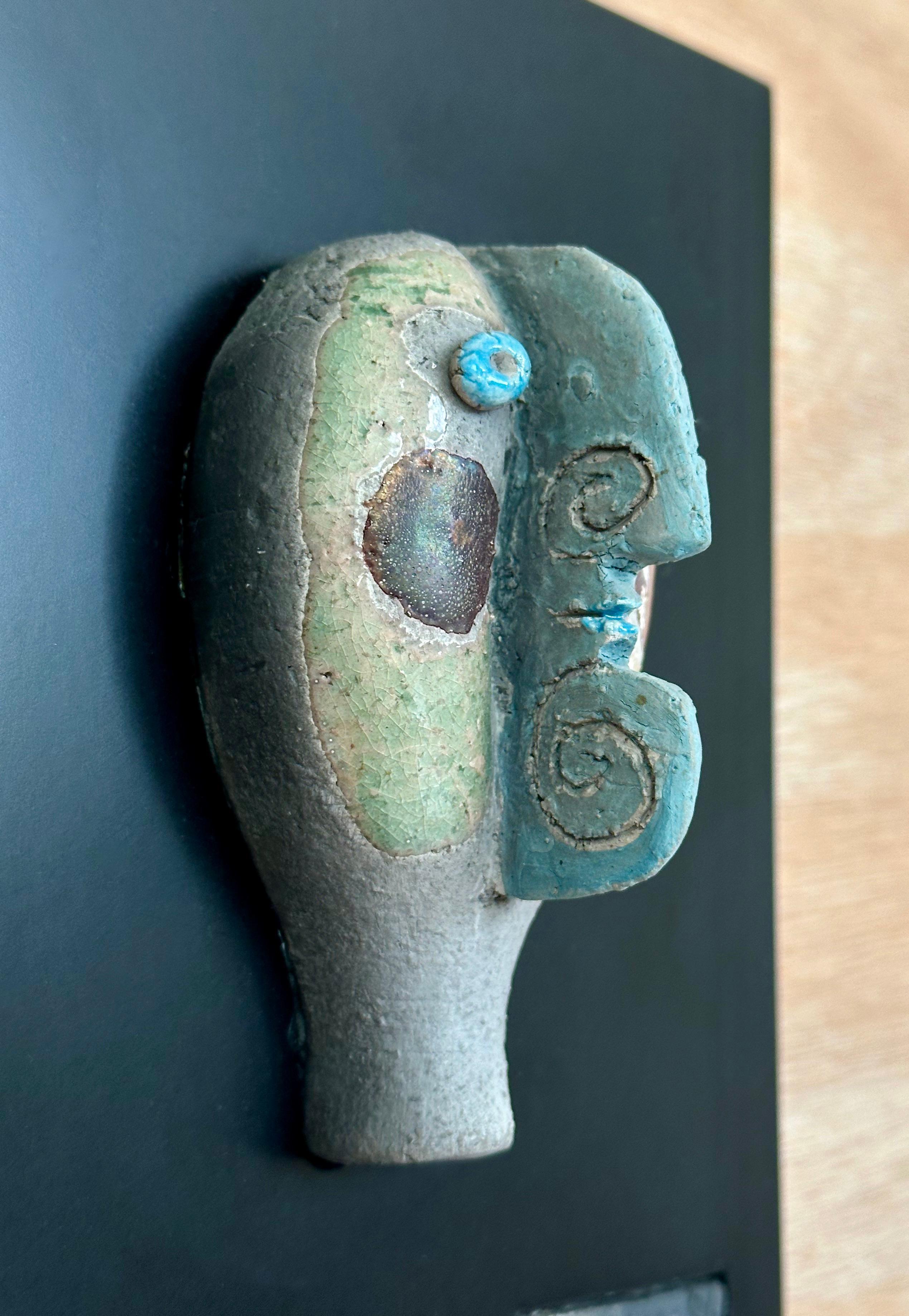 Suite de 3 masques Raku, Roger Capron, Vallauris 1996 en vente 1