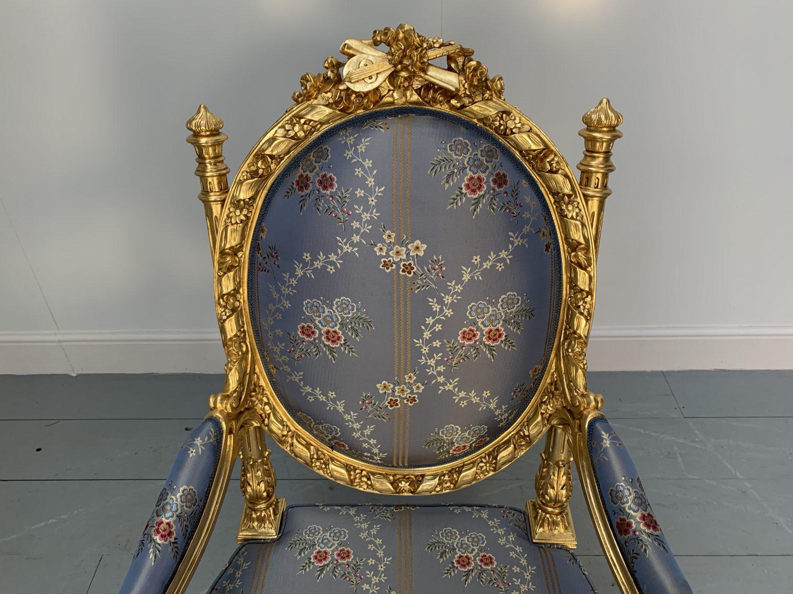 Suite de 4 fauteuils baroques rococo d'Asnaghi en soie florale et dorée en vente 4