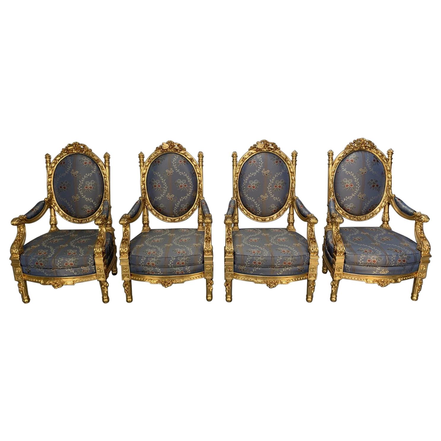 Suite aus 4 Asnaghi Fauteuil Barock-Rokoko-Sesseln in geblümter Seide und vergoldet im Angebot