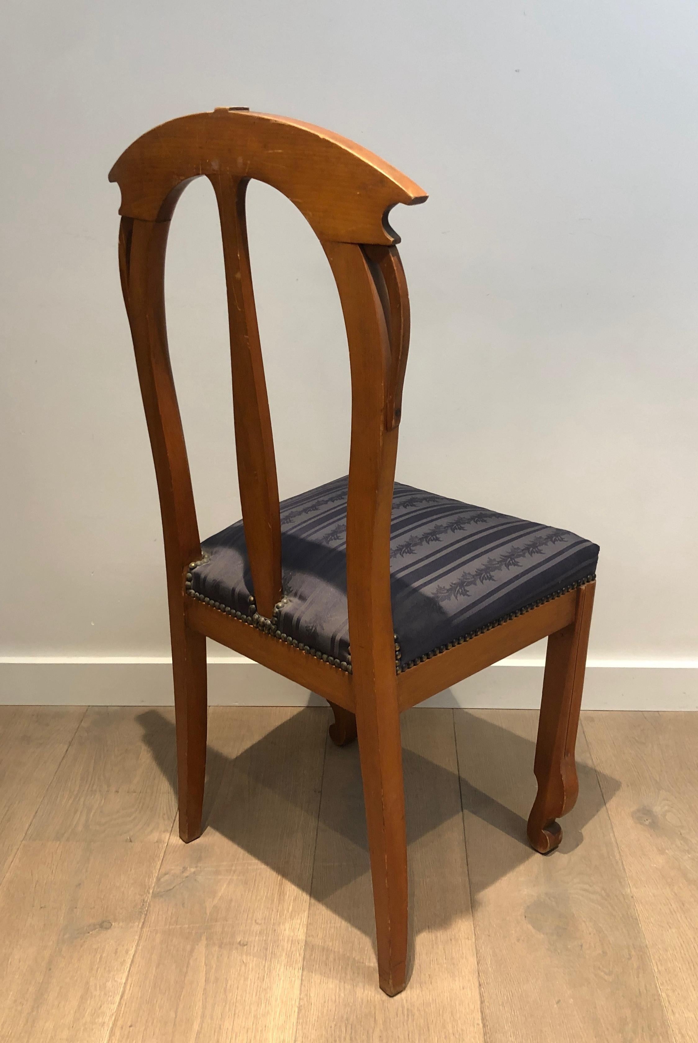 Suite of 4 Cherry Wood Chairs Decorated with Flowers and Plants. In Good Condition For Sale In Marcq-en-Barœul, Hauts-de-France