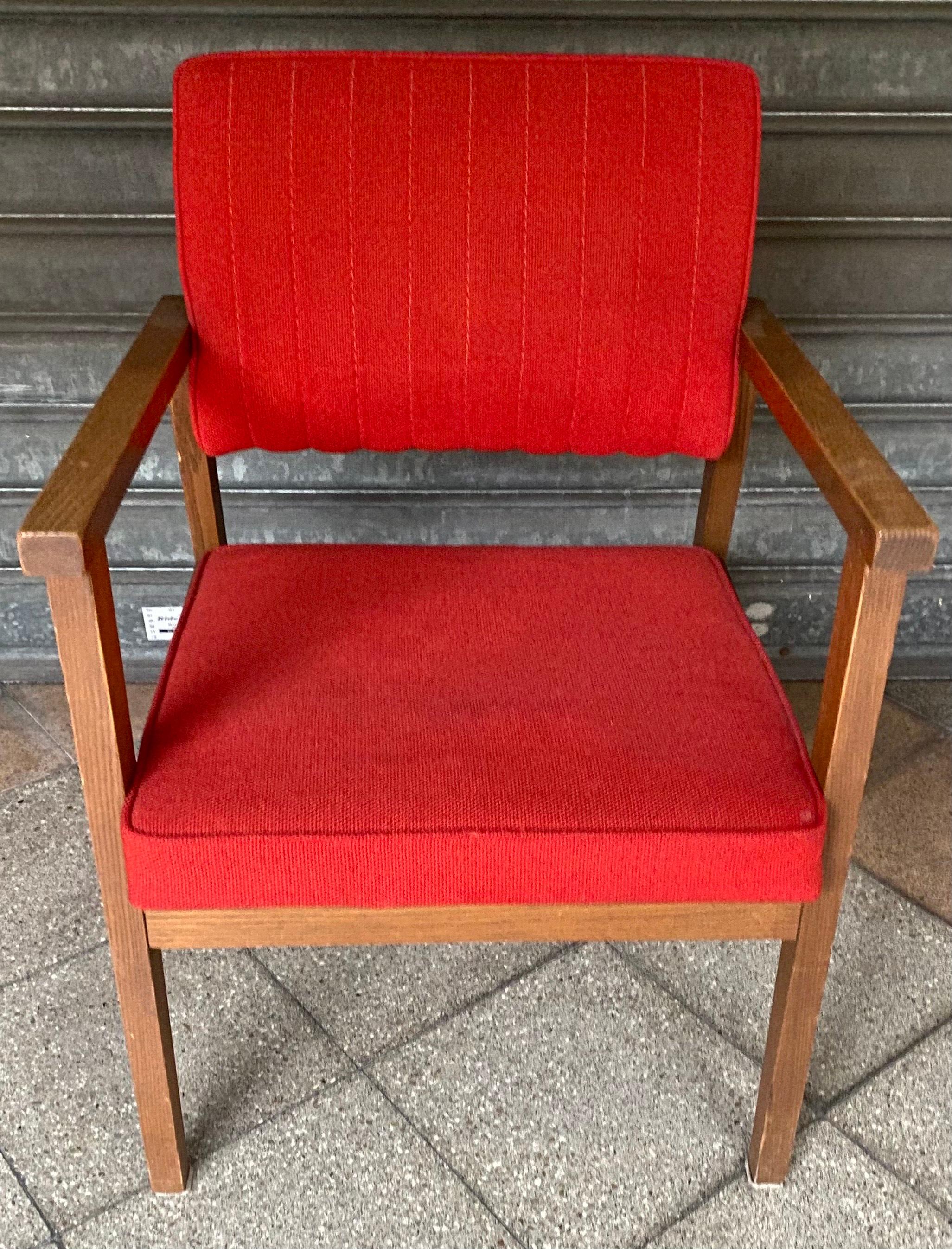 Suite of 4 Red Armchairs Rosewood / Red Jersey Canadian Atlas Furniture In Good Condition For Sale In Saint ouen, FR