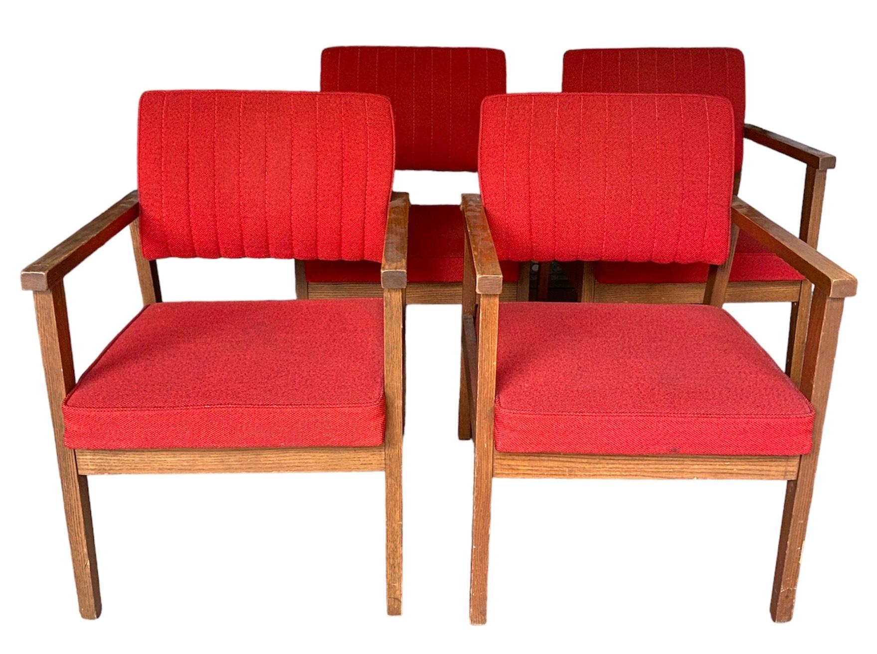 Suite of 4 Red Armchairs Rosewood / Red Jersey Canadian Atlas Furniture For Sale 1