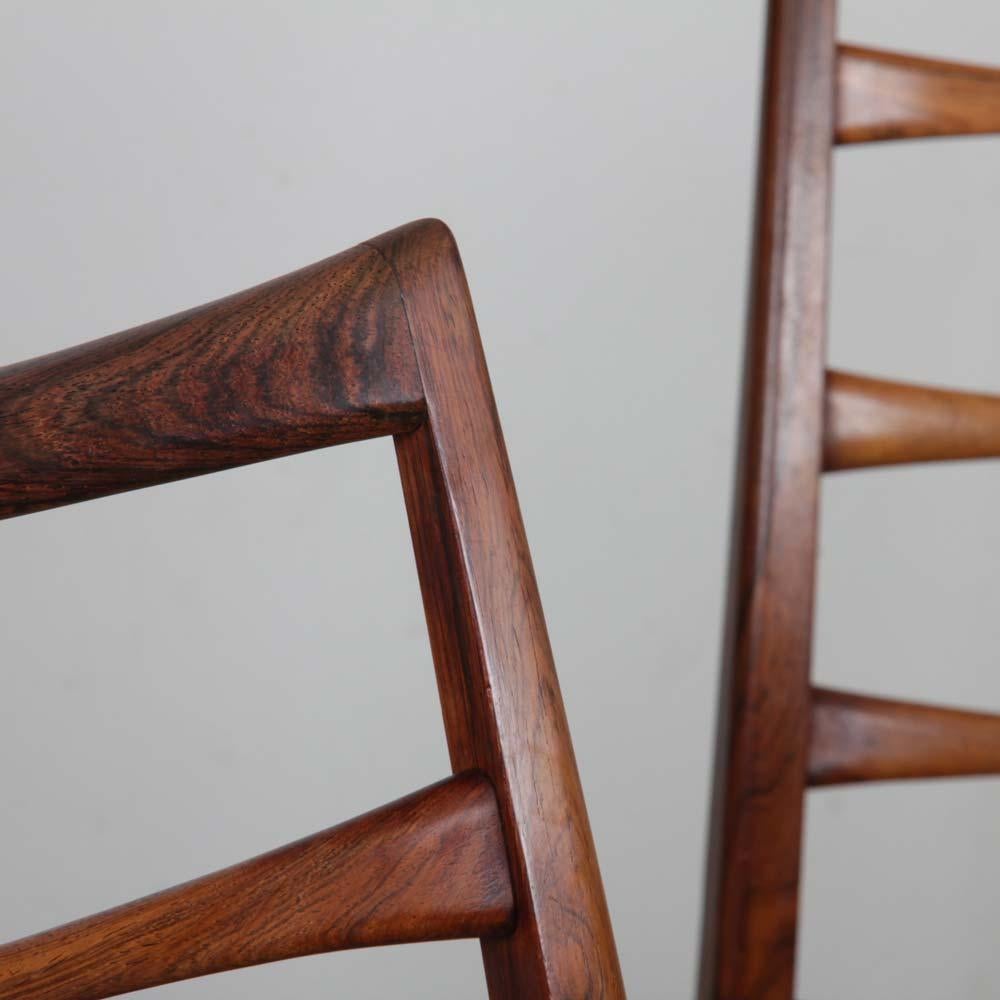 Suite of 4 Scandinavian rosewood chairs by Niels Koefoed In Good Condition For Sale In MONTESSON, FR