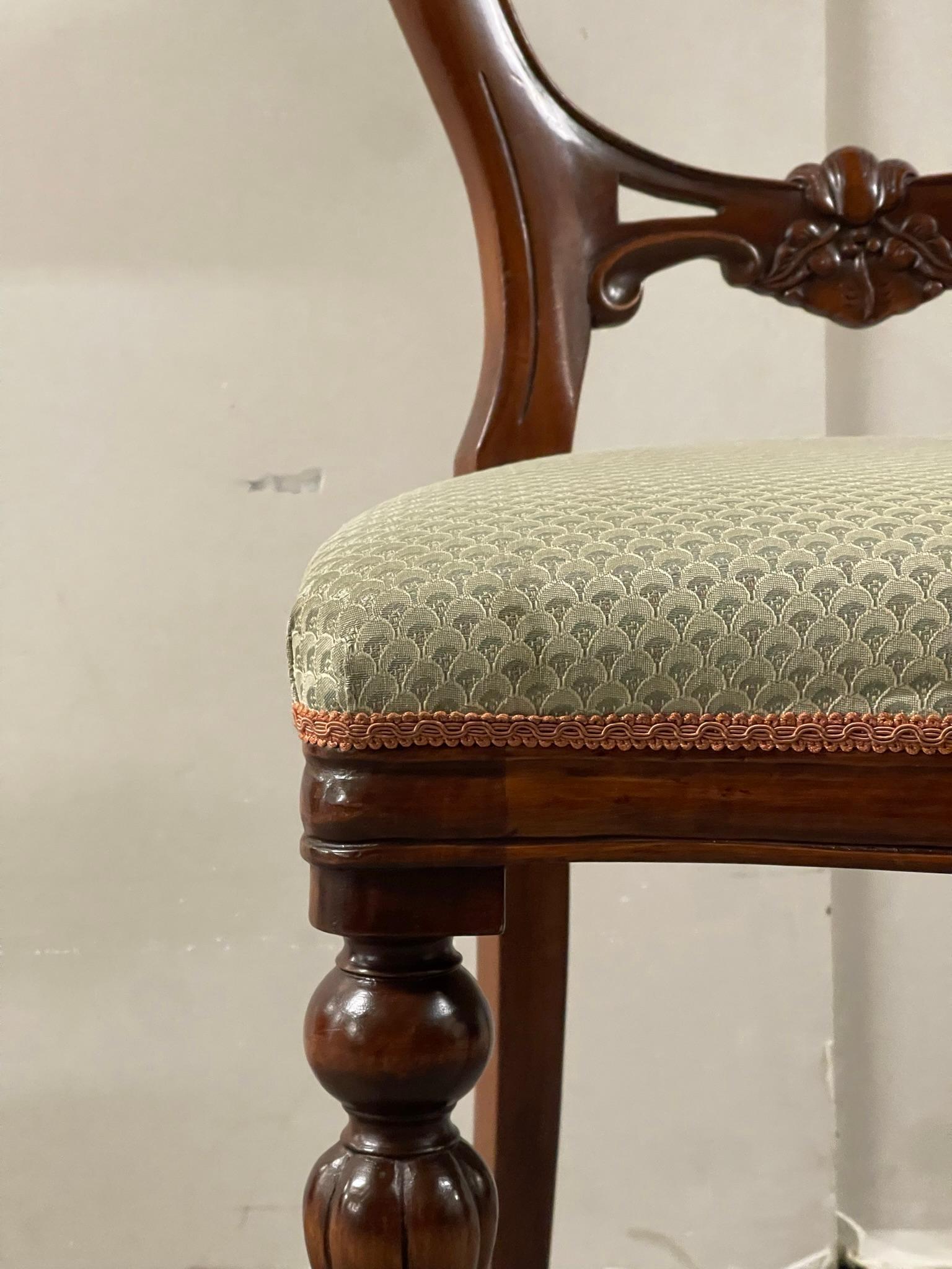 Upholstery Suite Of 4 Victorian Style Hardwood Balloon Back Dining Chairs