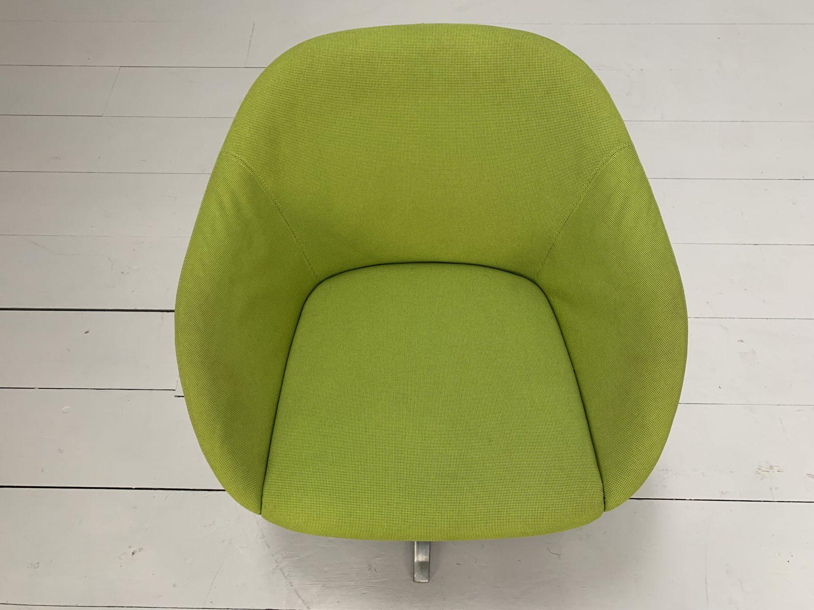 Suite of 4 Walter Knoll “Turtle” Armchairs – in Lime Green Fabric For Sale 4