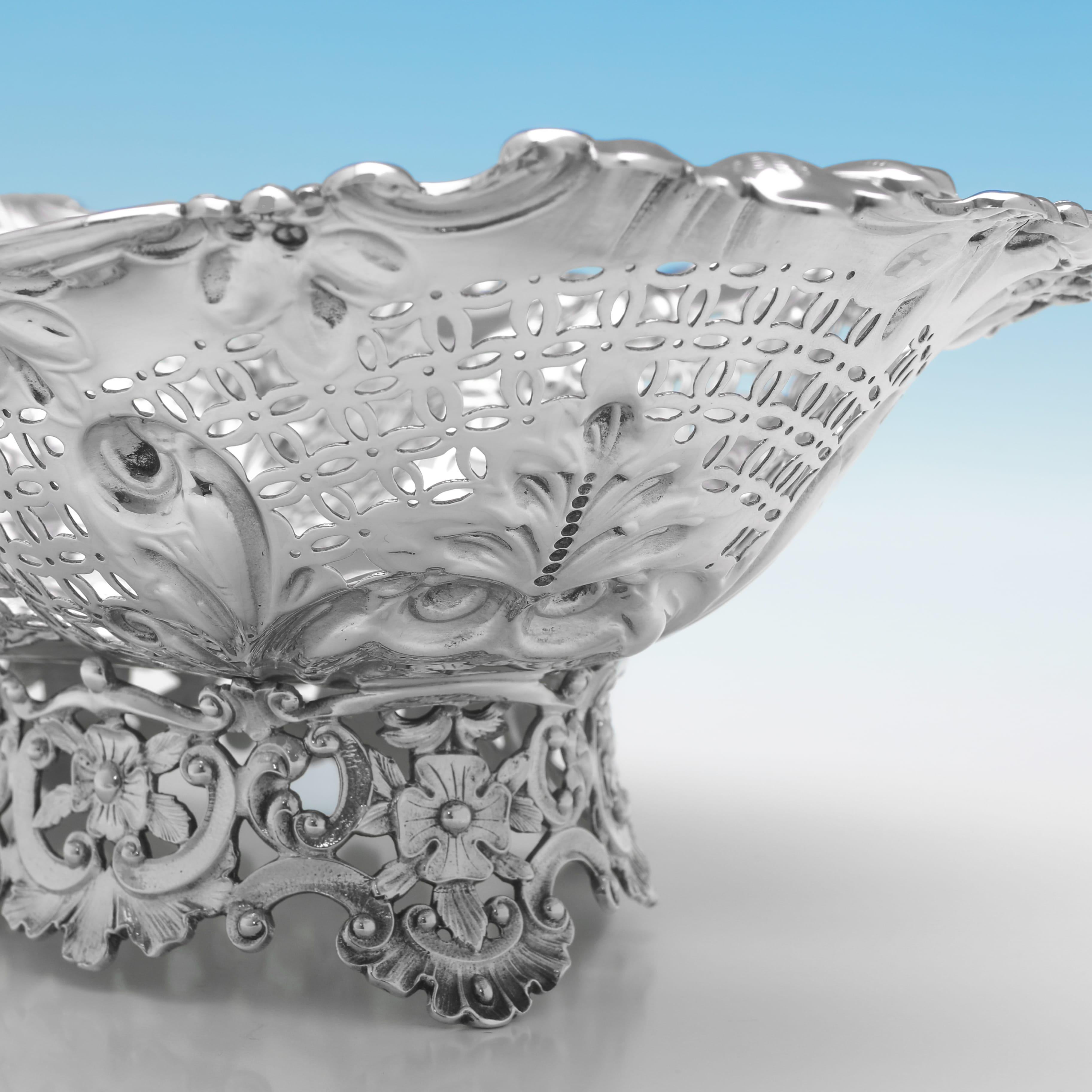 Inglese Suite di 5 piatti d'argento vittoriani realizzati da James Dixon & Sons Sheffield 1896 in vendita