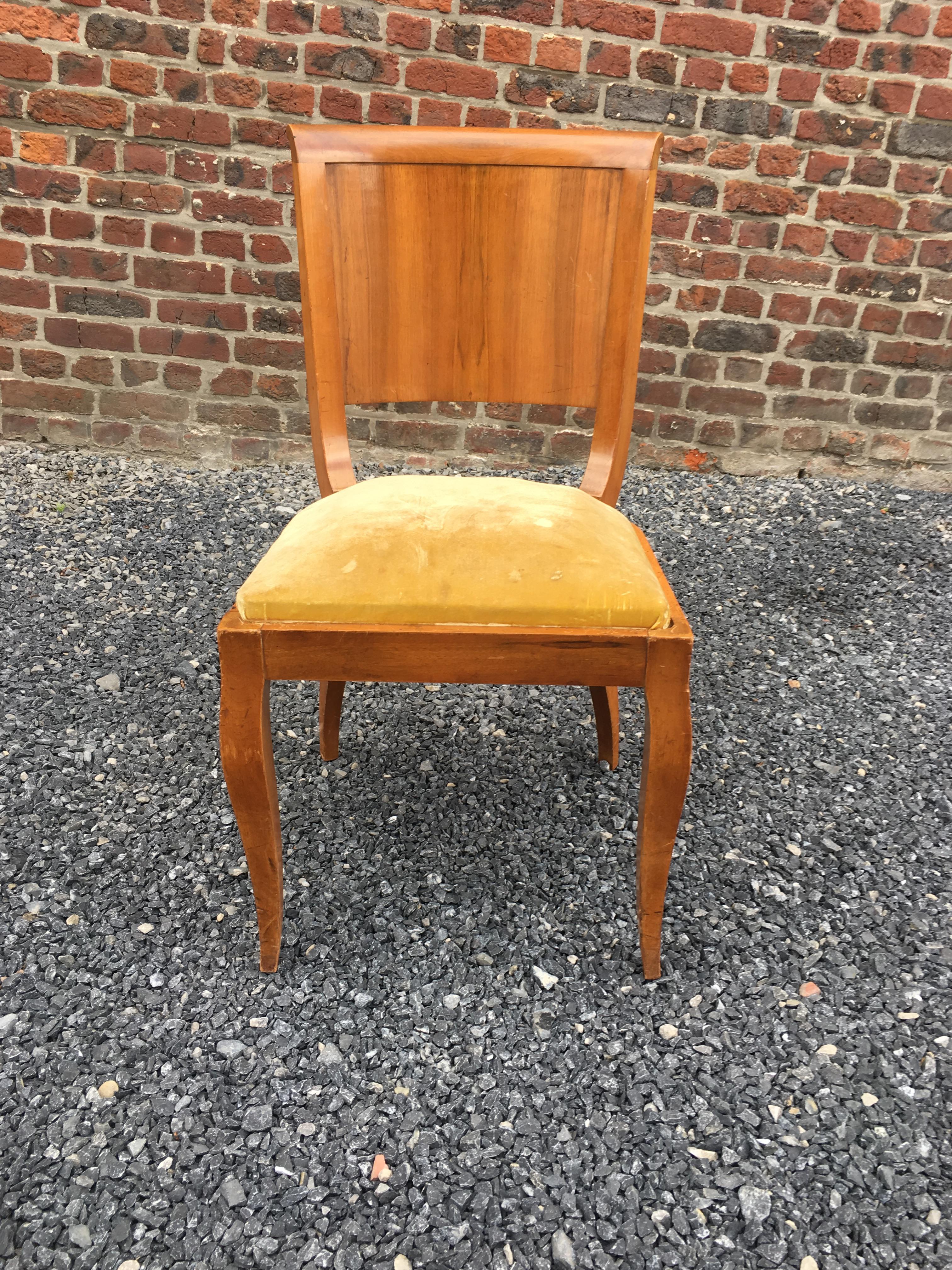 Noce Suite di 6 sedie Art Déco in noce e impiallacciatura di noce, 1930 ca. in vendita