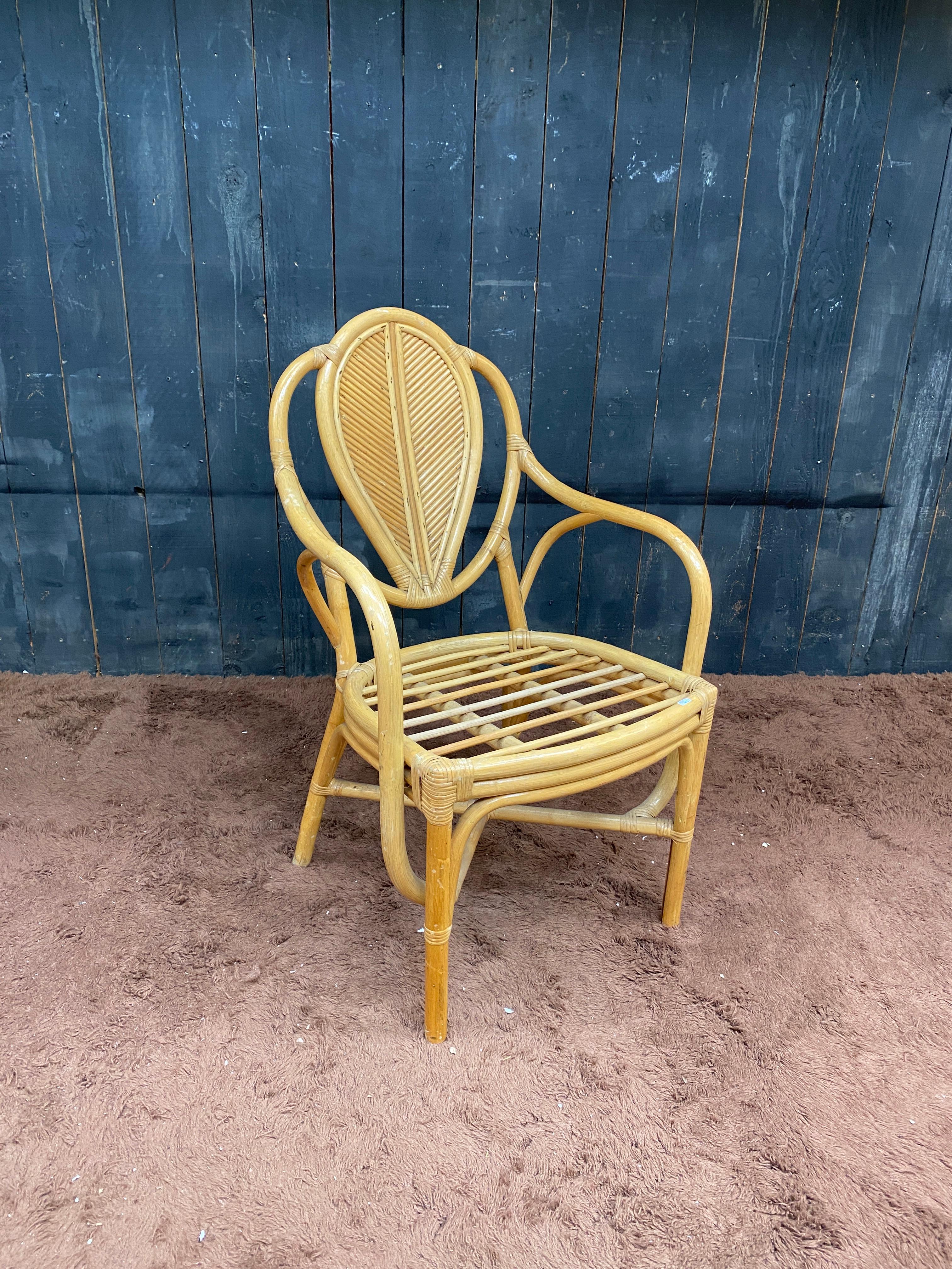 suite de 6 fauteuils en bambou circa 1970 en vente 5