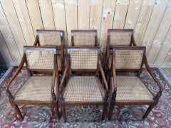 Conjunto de 6 sillones coloniales con influencias inglesas – Madera y mimbre – Siglo XIX