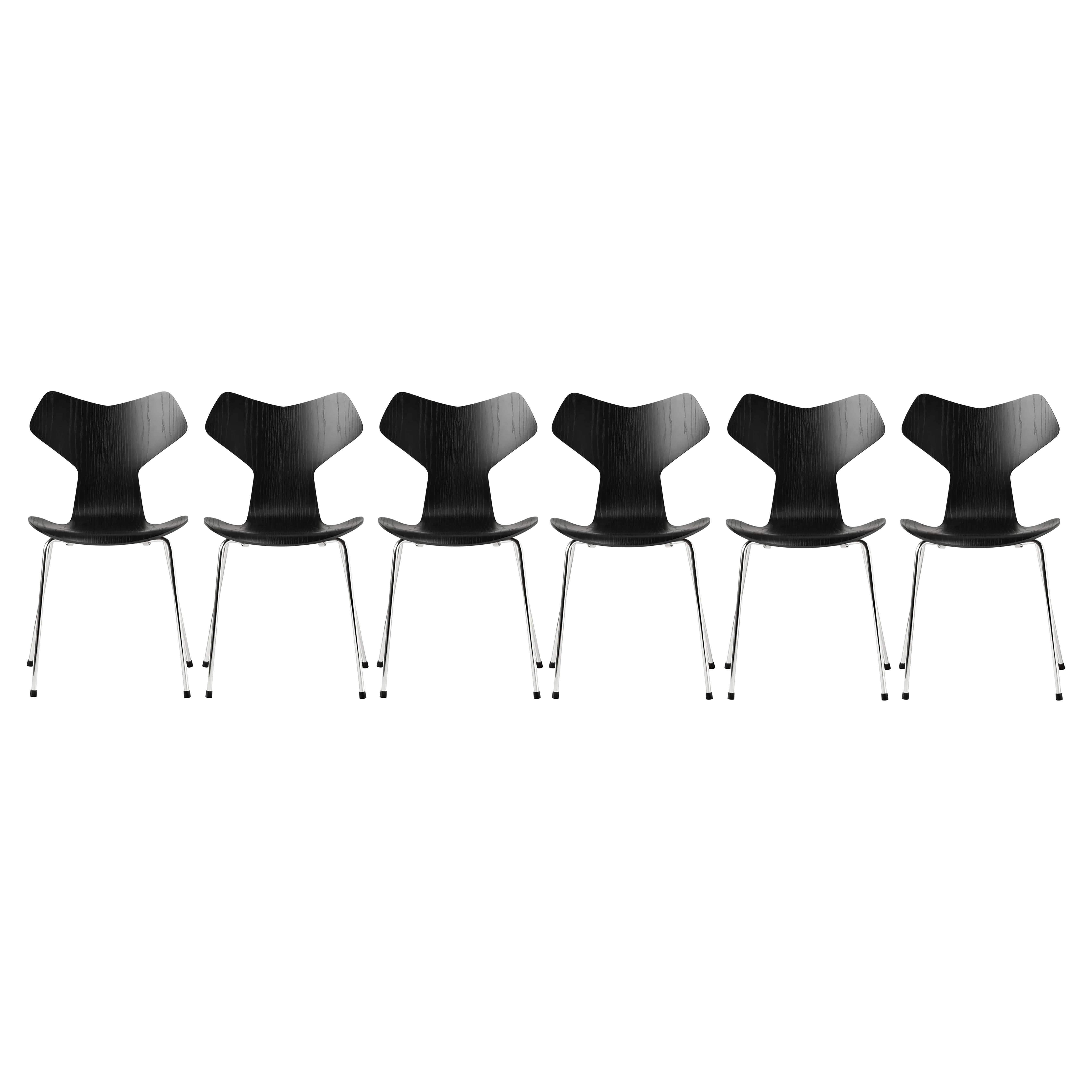 Suite of 6 Fritz Hansen chairs, Grand Prix Model For Sale