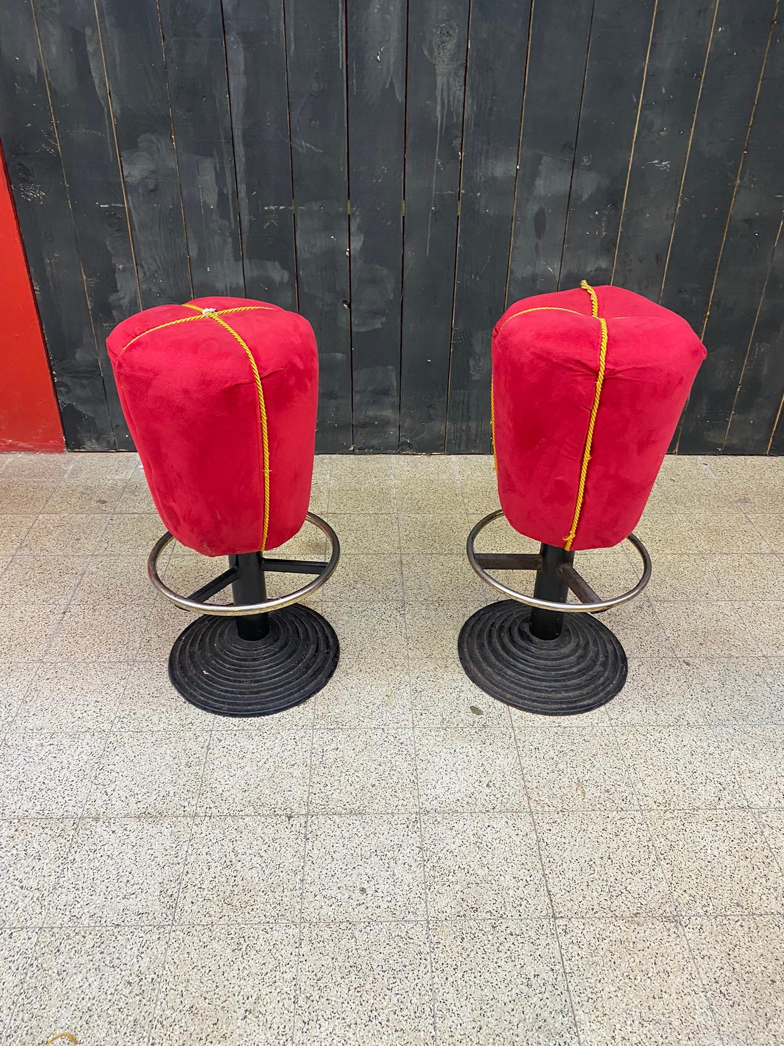 Suite of 6 Fun Stools, Cast Iron Base, Seat Covered in Velvet  In Good Condition For Sale In Saint-Ouen, FR
