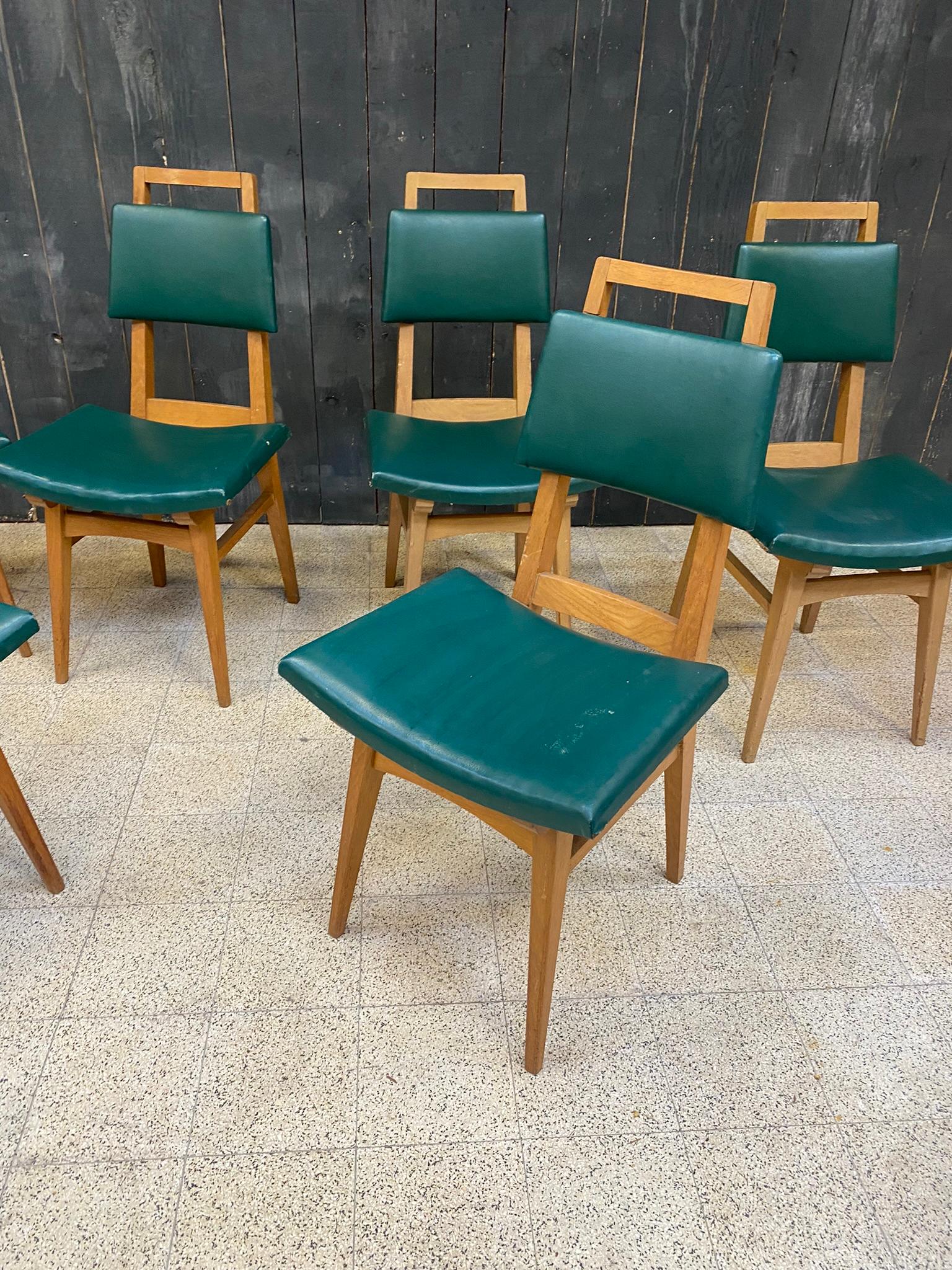 Suite of 6 Oak Chairs, circa 1950 In Fair Condition For Sale In Saint-Ouen, FR