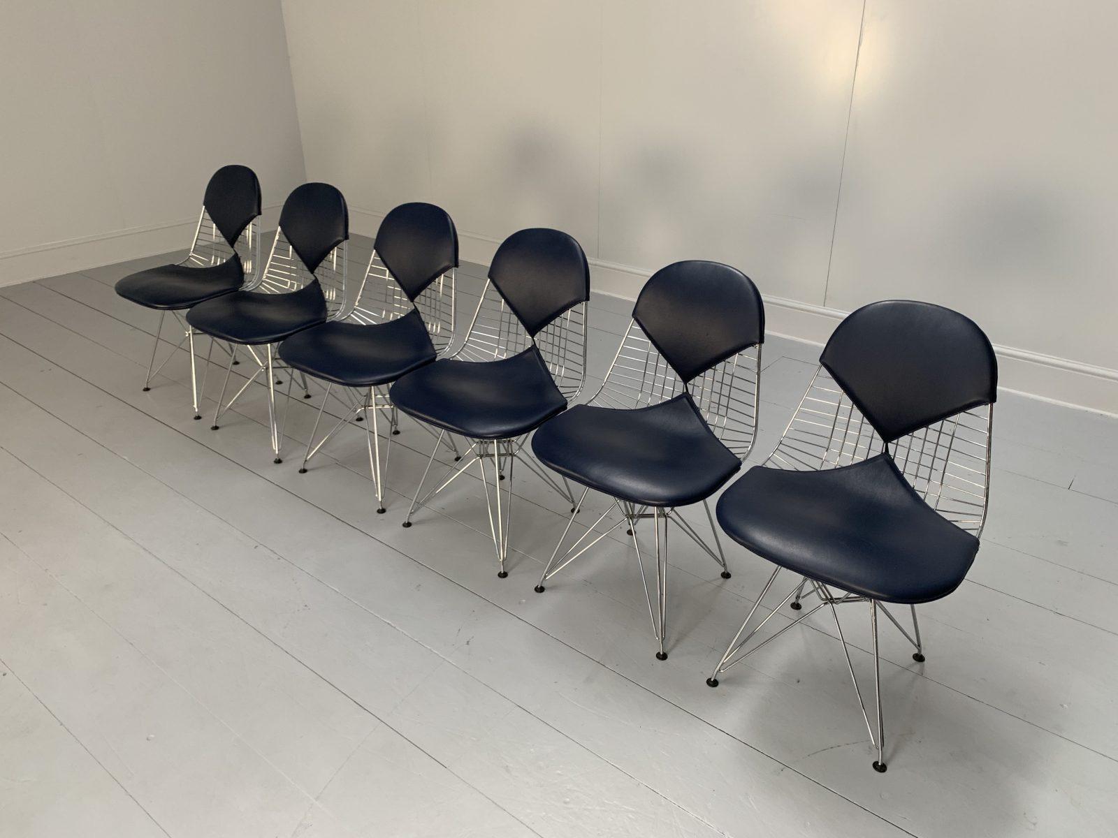 Suite of 6 Vitra “Eames DKR-2 Bikini” Chairs in Navy Blue Premium Leather In Good Condition For Sale In Barrowford, GB