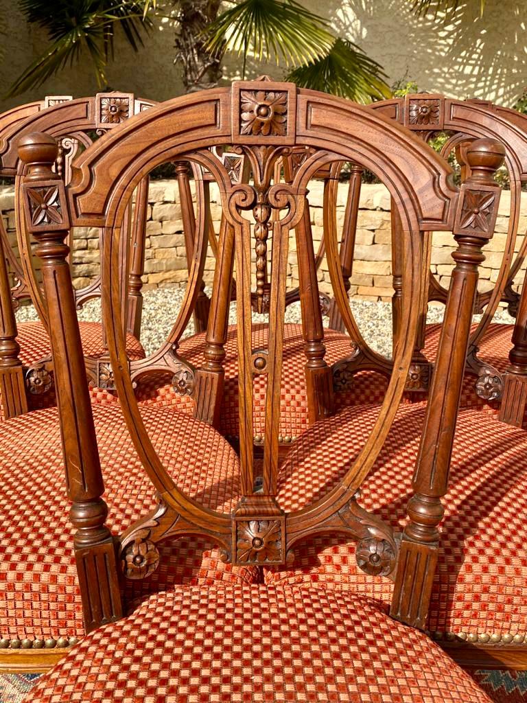Suite of 6 Walnut Chairs, Louis XVI Style, 19th Century In Good Condition For Sale In Beaune, FR