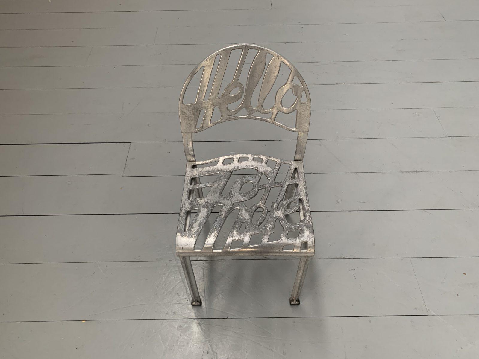 Suite of 8 Artifort “Hello There” Dining Outdoor Chairs in Aluminium For Sale 6